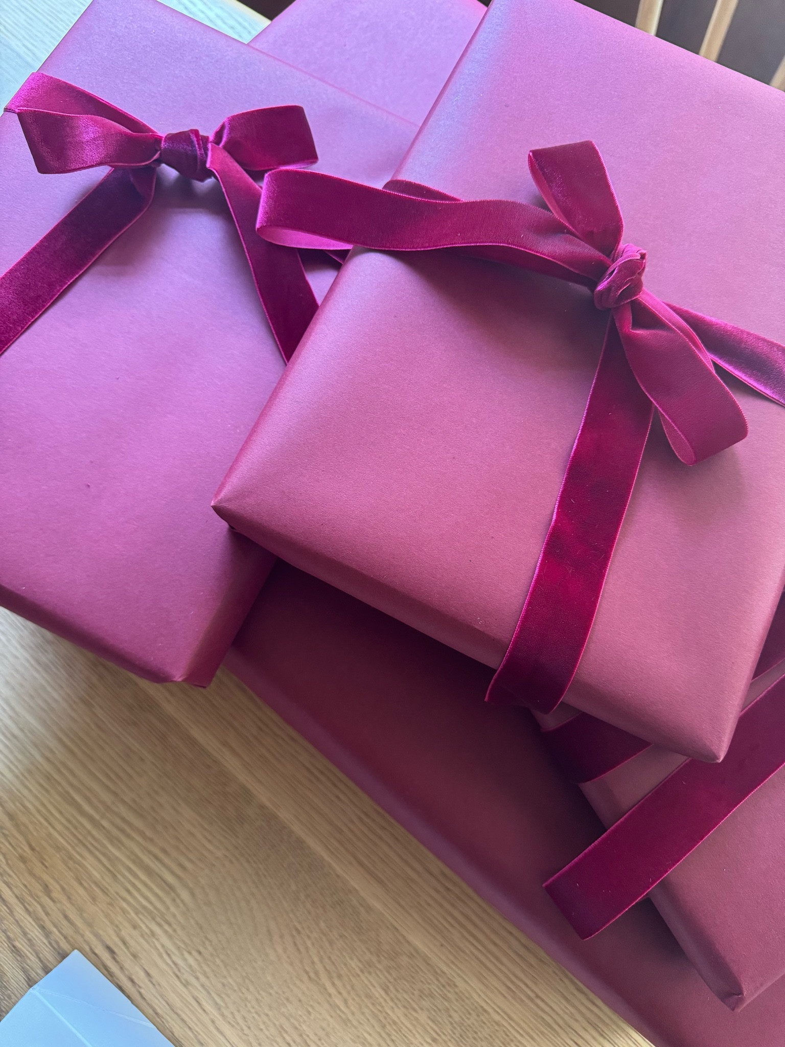 Matte burgundy wrapping paper for Christmas presents 

#LTKStyleTip #LTKHome #LTKHoliday