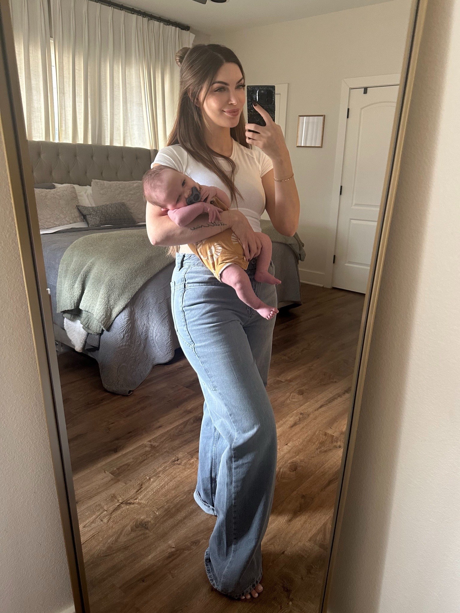 Pro tip: buy denim that is a little too big to feel better in your postpartum era 😊

Wearing size 30 (normally 27)

#LTKstyletip #LTKbaby #LTKbump