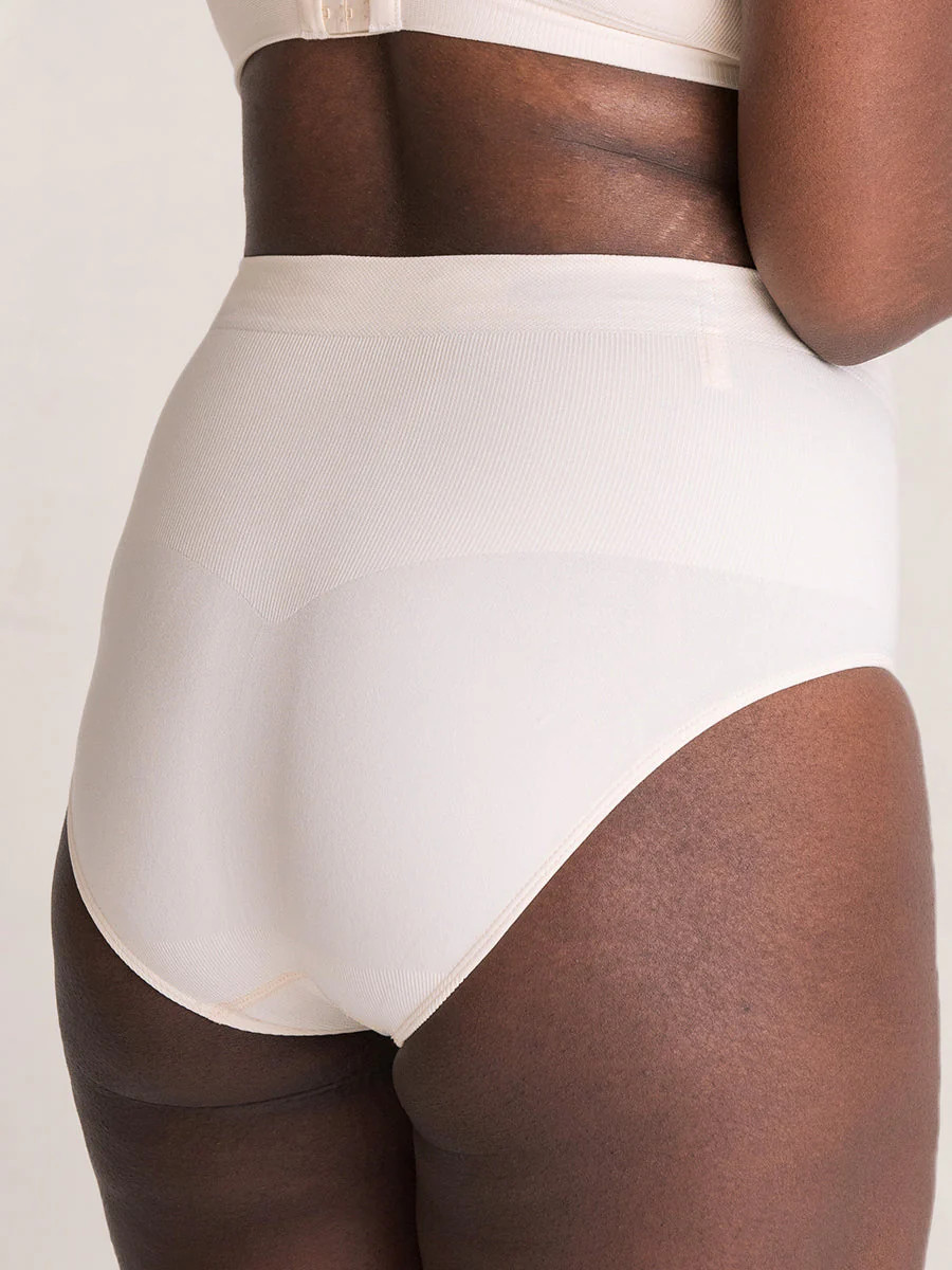 Shapermint Essentials All Day Every Day Mid-Waisted Shaper Panty | Shapermint