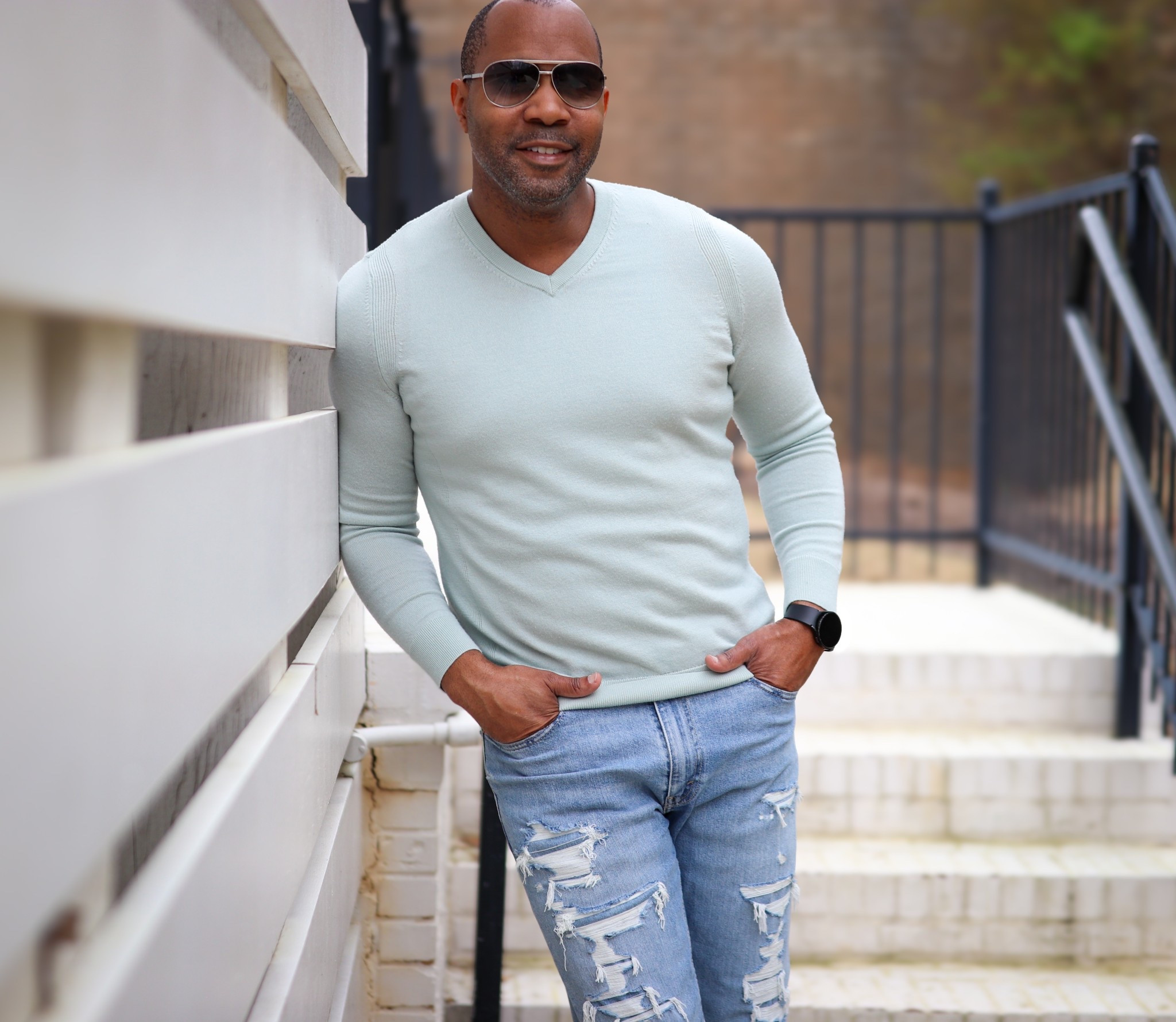 | Comfort is key, but style never takes a day off |
.
.
.
.
.
 #ootd  #everydaystyle #photooftheday #instaphoto #instagood  #mrmichaelbrown #models #explorepage #explore  #mensfashion #mensstyle #menswear #fashion #comment4comment #style #styleblogger #styleinspiration #ltkmens