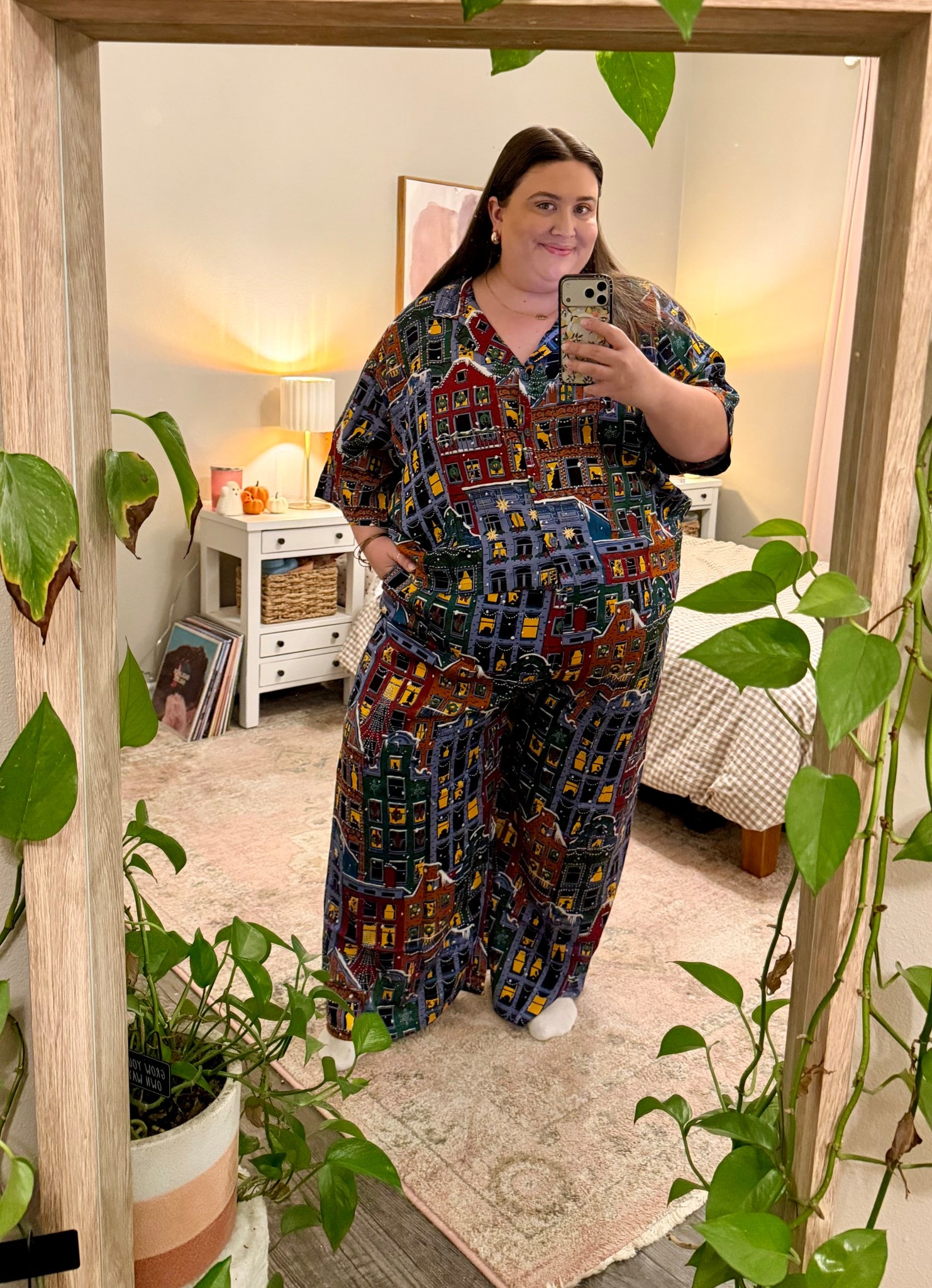 I was gifted this beautiful pair of PJs from PrintFresh and so many of you have asked for the link! Here you goooo🥰

#LTKGiftGuide #LTKPlusSize #LTKHoliday