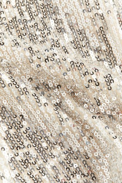 Sequined top | H&M (UK, MY, IN, SG, PH, TW, HK)