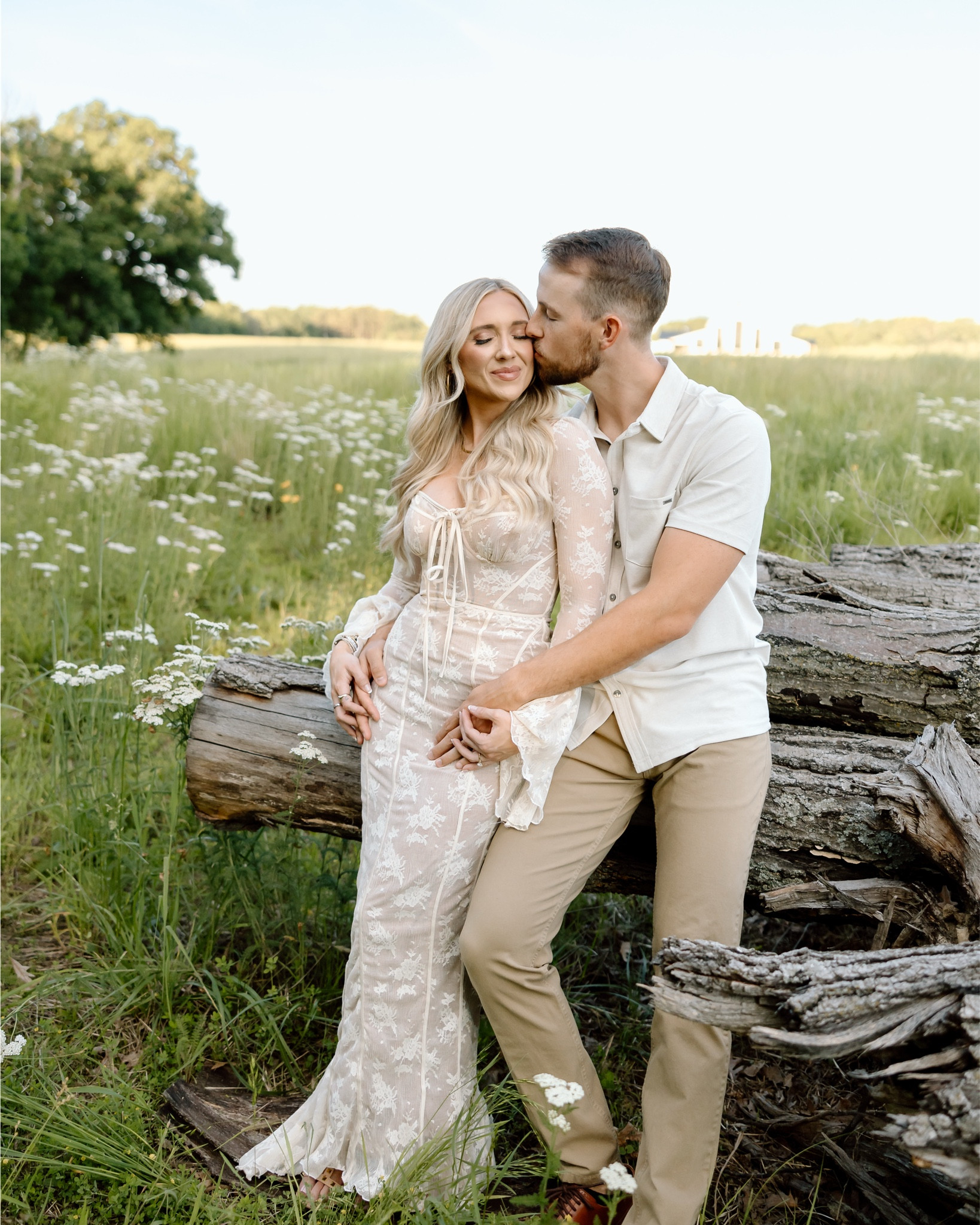 my engagement Photoshoot dress 💍✨🥂

#LTKValentine #LTKootd #LTKWedding
