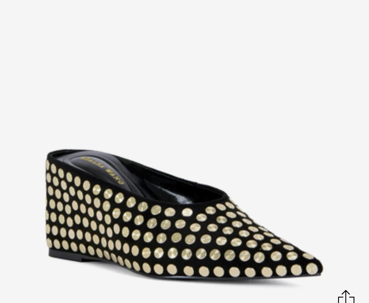 These are soo edgy and chic!! 🤌🏼