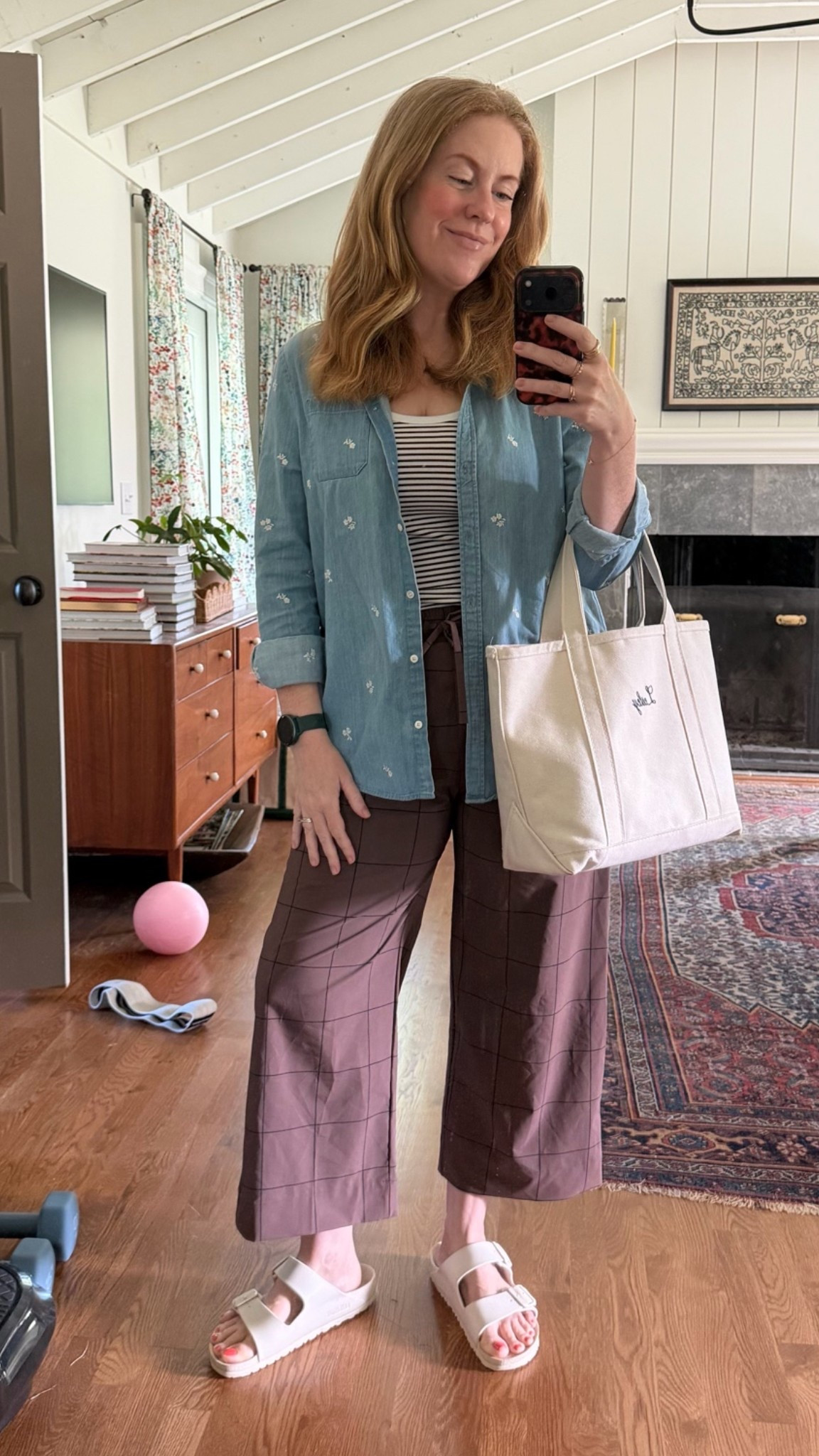 running errands outfit

#LTKdayinmylife #LTKootd