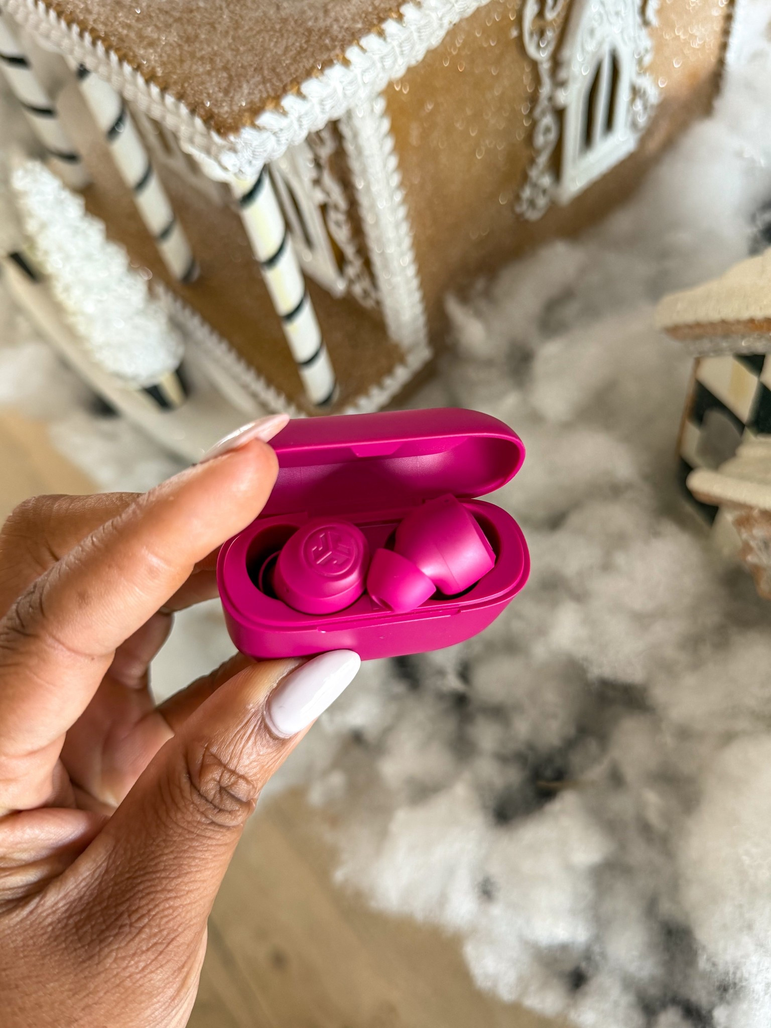 $10 earbuds today!! 

#LTKSaleAlert #LTKHoliday #LTKKids