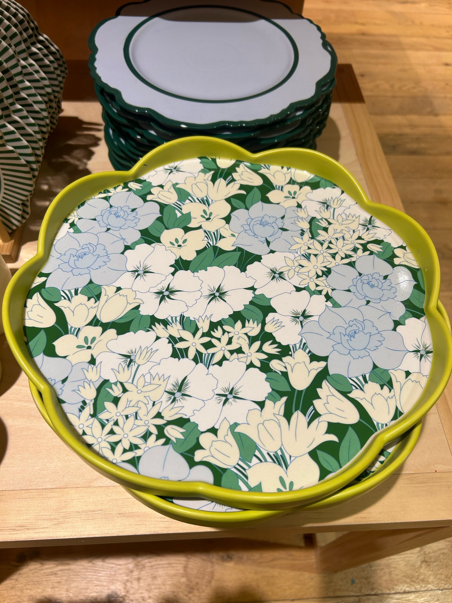 Scalloped tray 

#LTKSeasonal #LTKMostLoved #LTKsalealert
