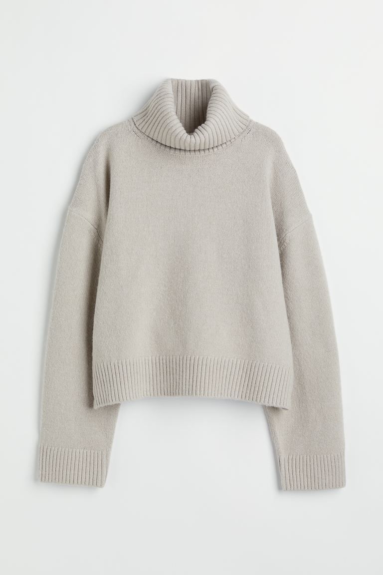 Oversized Turtleneck Sweater | H&M (US + CA)