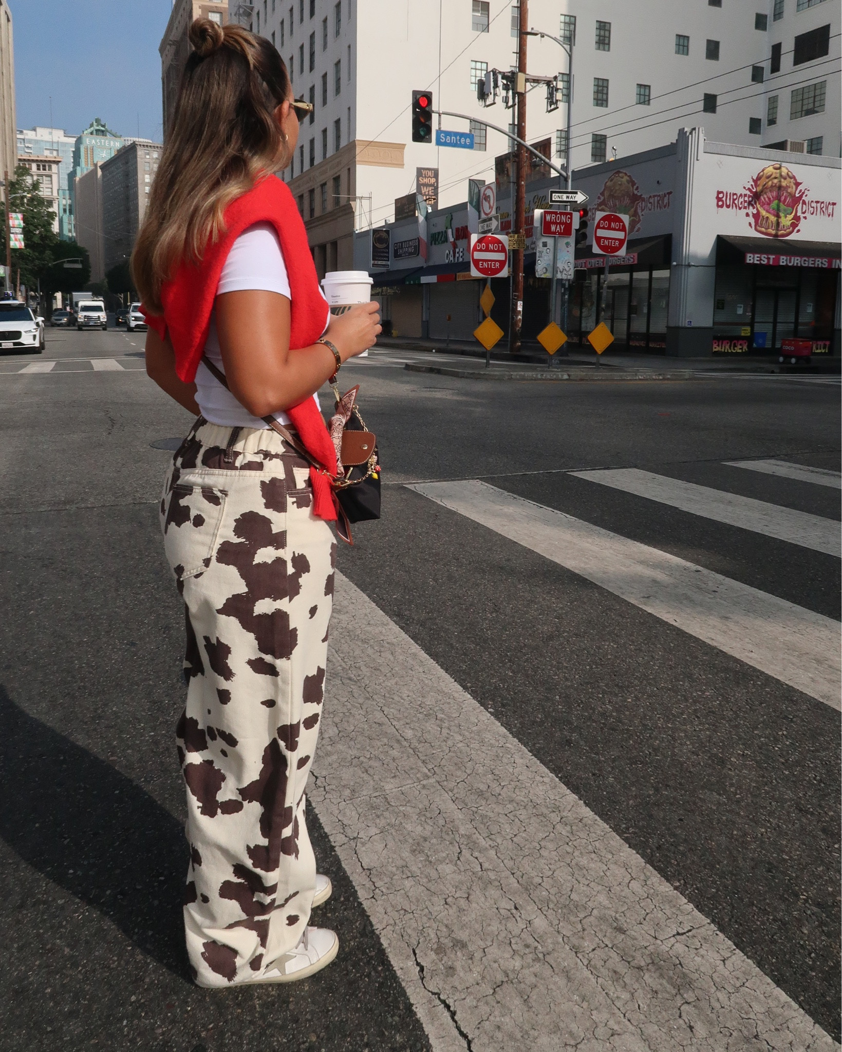 Airport look✈️
Los panatalones son size L porque son de la sección Petite, pero tienen de los size regular en el mismo lugar❤️

#LTKStyleTip #LTKPetite #LTKTravel