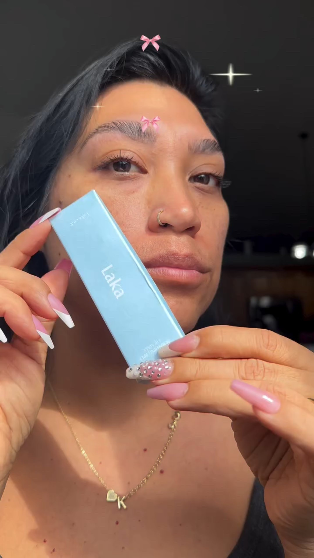 A soothing prep lip mask. Cooling peel treatment lift away, dryness, leaving Your lips, soft and smooth. This is the prep step that leaves your lips, soft and ready! #soothinglipprepmask #laka #kbeauty #mayearnrockydollars #wearerocky_ @laka.global @wearerocky_ #MayEarnRockyDollars