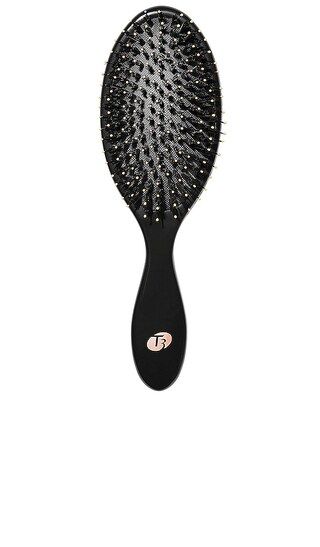 Polish & Shine Oval Brush | Revolve Clothing (Global)