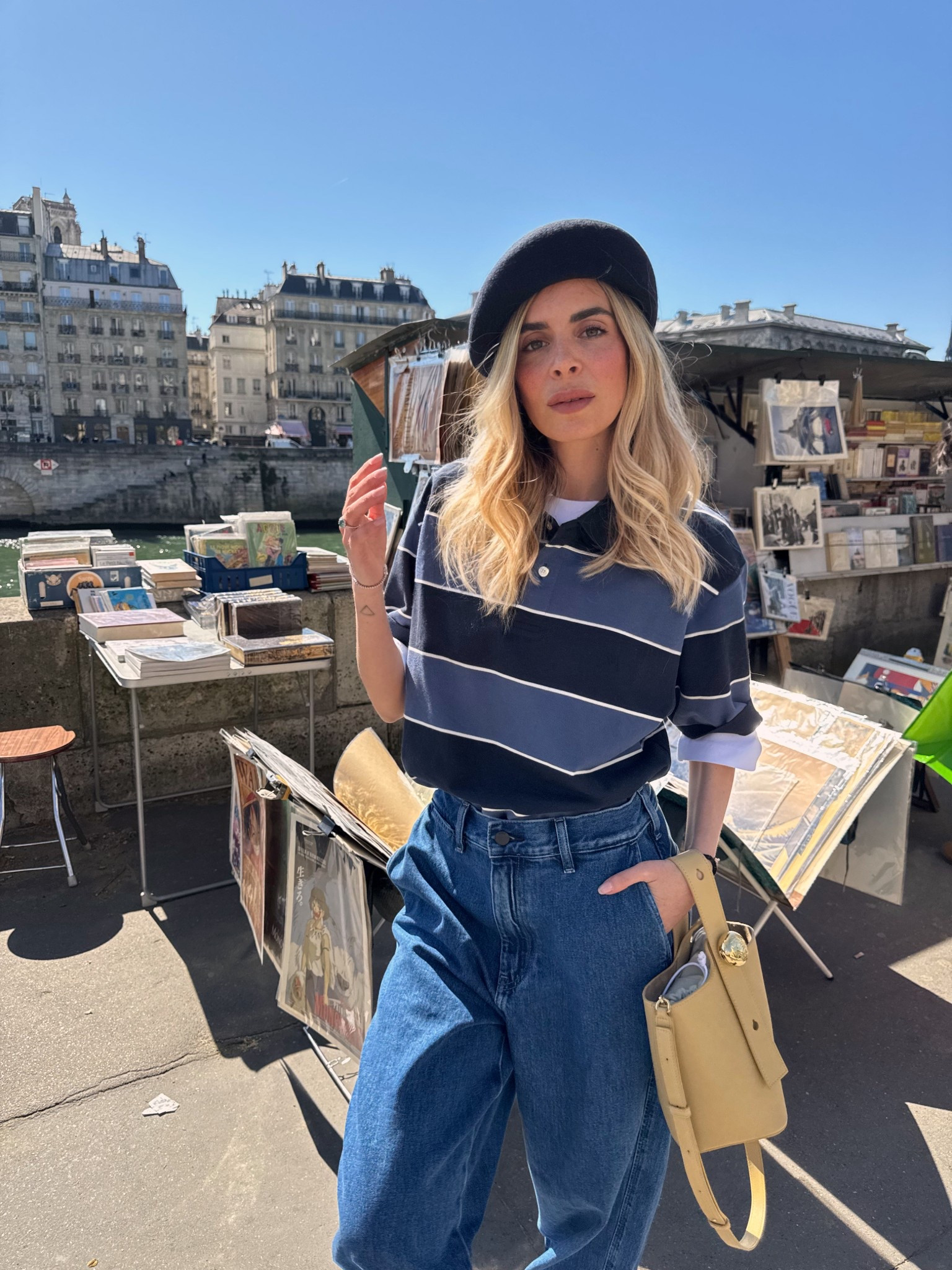 Oh la la Paris! 🇫🇷
I don't know a better way to visit a city, if not dressed in a total UNIQLO look 🪄
#LifeWear 