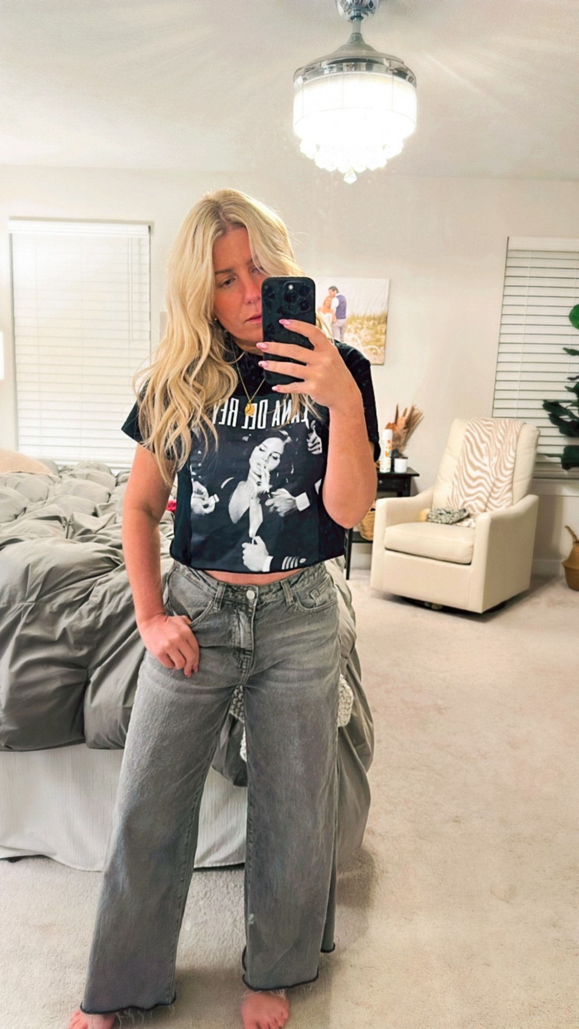 Casual outfit - I cut the tshirt to make it a cropped shirt• Lana del Rey • tshirt • cropped tshirt • jeans 

#LTKPetite #LTKOver40 #LTKStyleTip