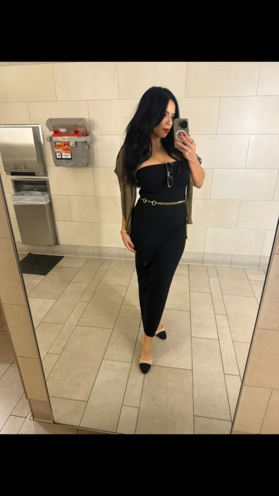 A go to staple✨ black strapless dress in Medium 

#LTKGiftGuide #LTKSeasonal