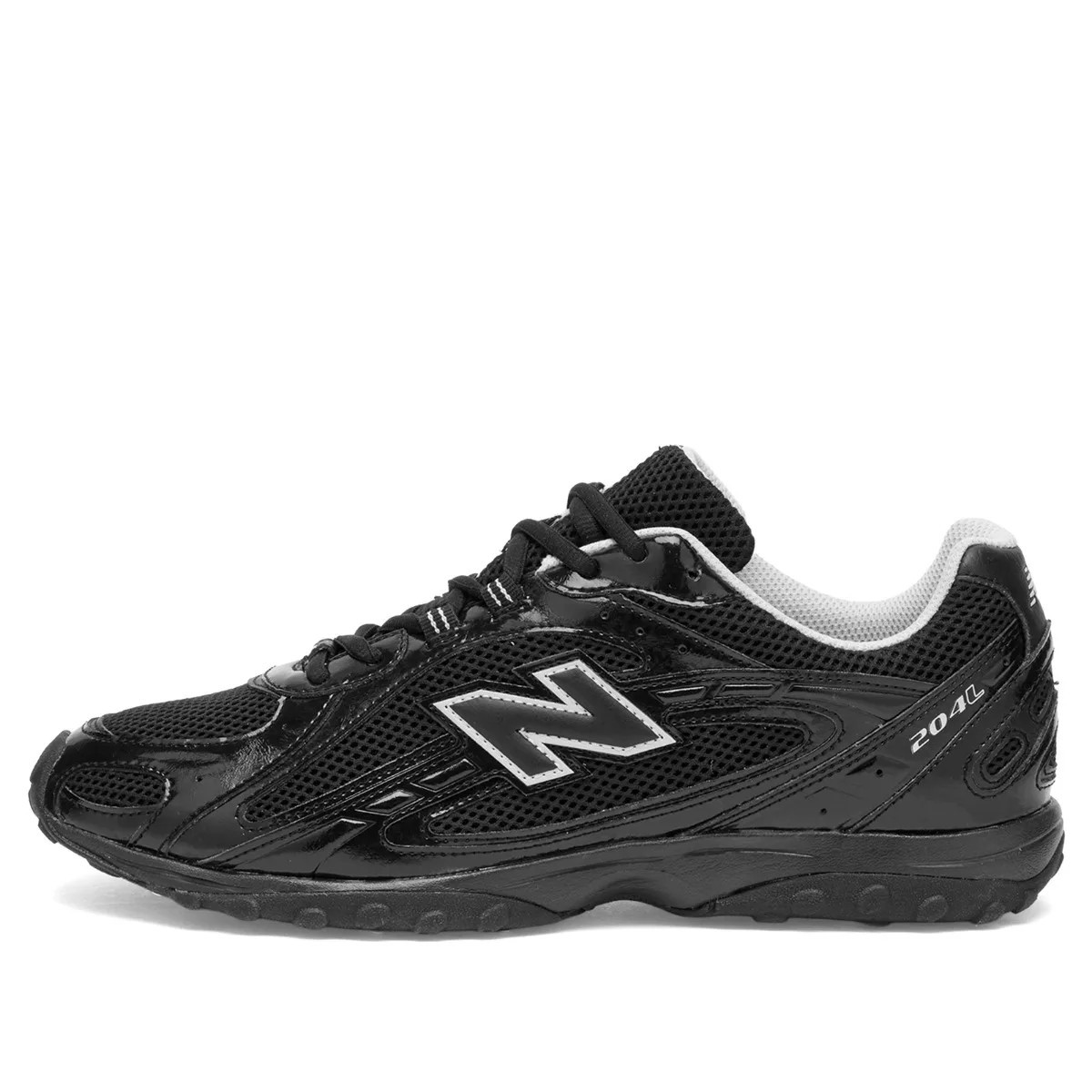 New Balance 204L Sneaker in Black, Size UK 10.5 | END. Clothing