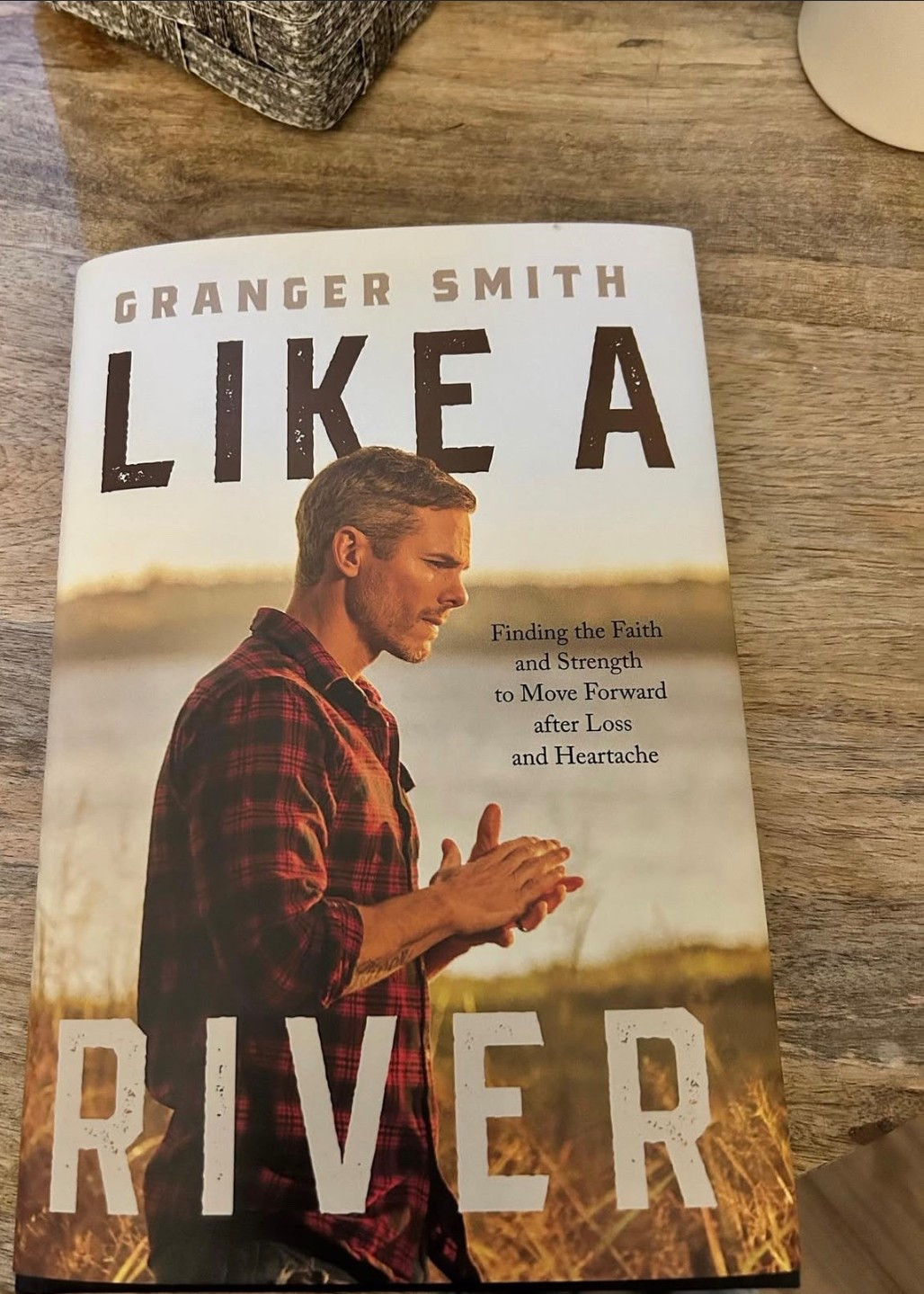 I can’t talk about this book enough and if you haven’t read it you should!!📖

#LTKSeasonal #LTKTravel #LTKFindsUnder50