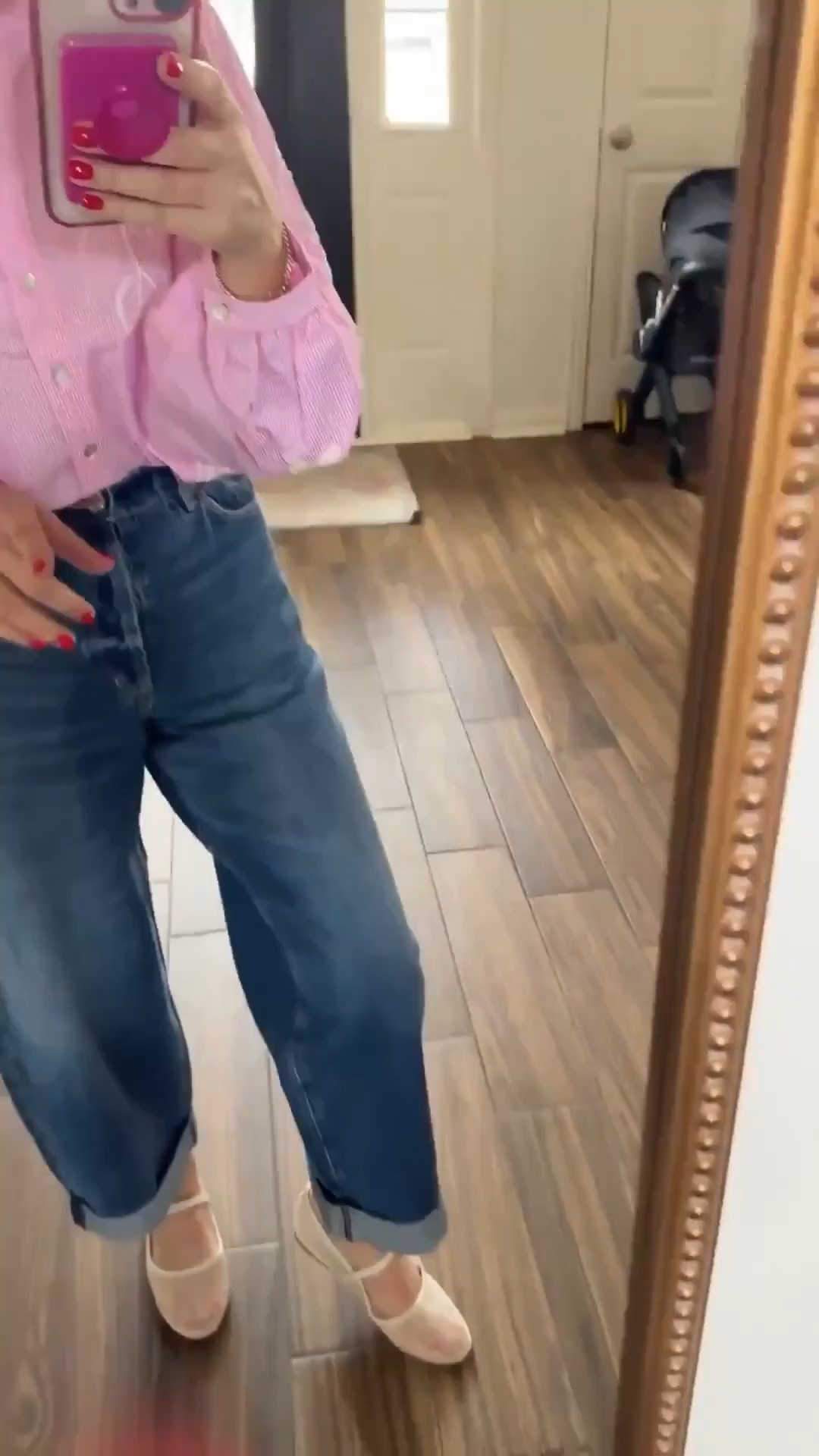 Loving this top



#LTKdayinmylife #LTKootd #LTKSeasonal