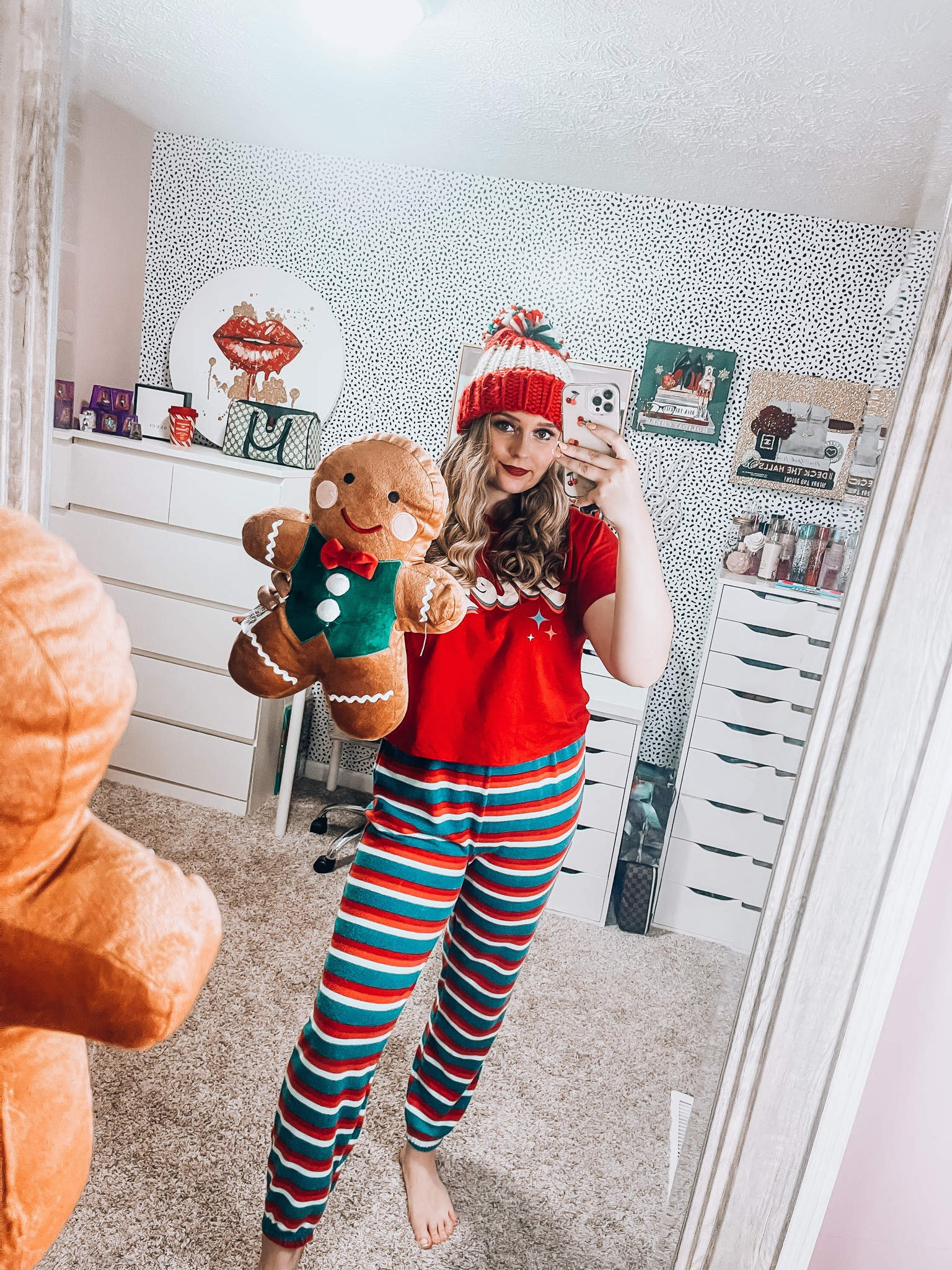 Favorite holiday pjs 🎅🏼❤️ 


Christmas pjs
holiday pajamas
Holiday graphic
Holiday graphic tee
Gingerbread pillow
Gingerbread man 
Beanie 



#LTKHoliday #LTKunder50 #LTKSeasonal