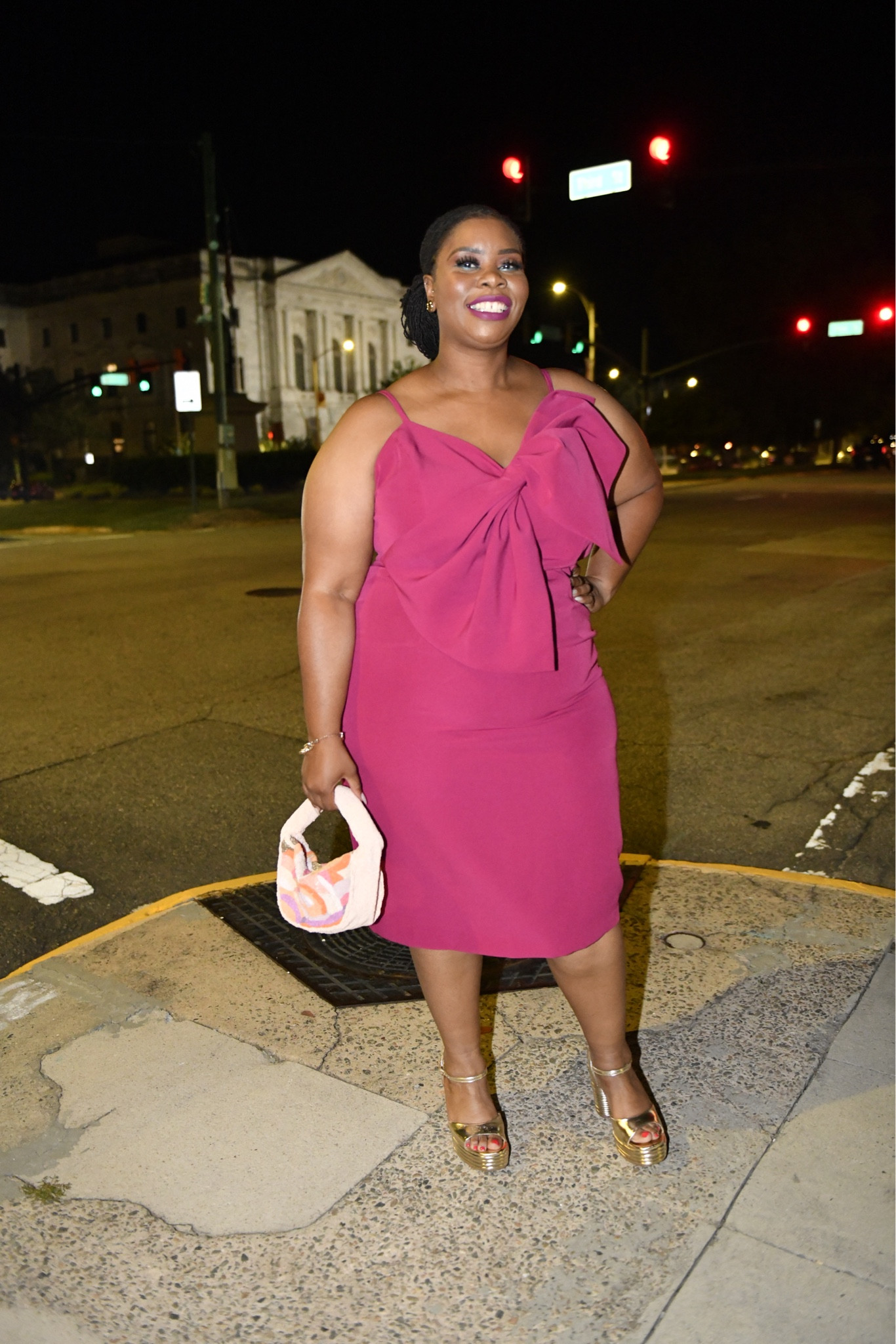 City Lights ~ City Vibes


#LTKStyleTip #LTKBeauty #LTKPlusSize