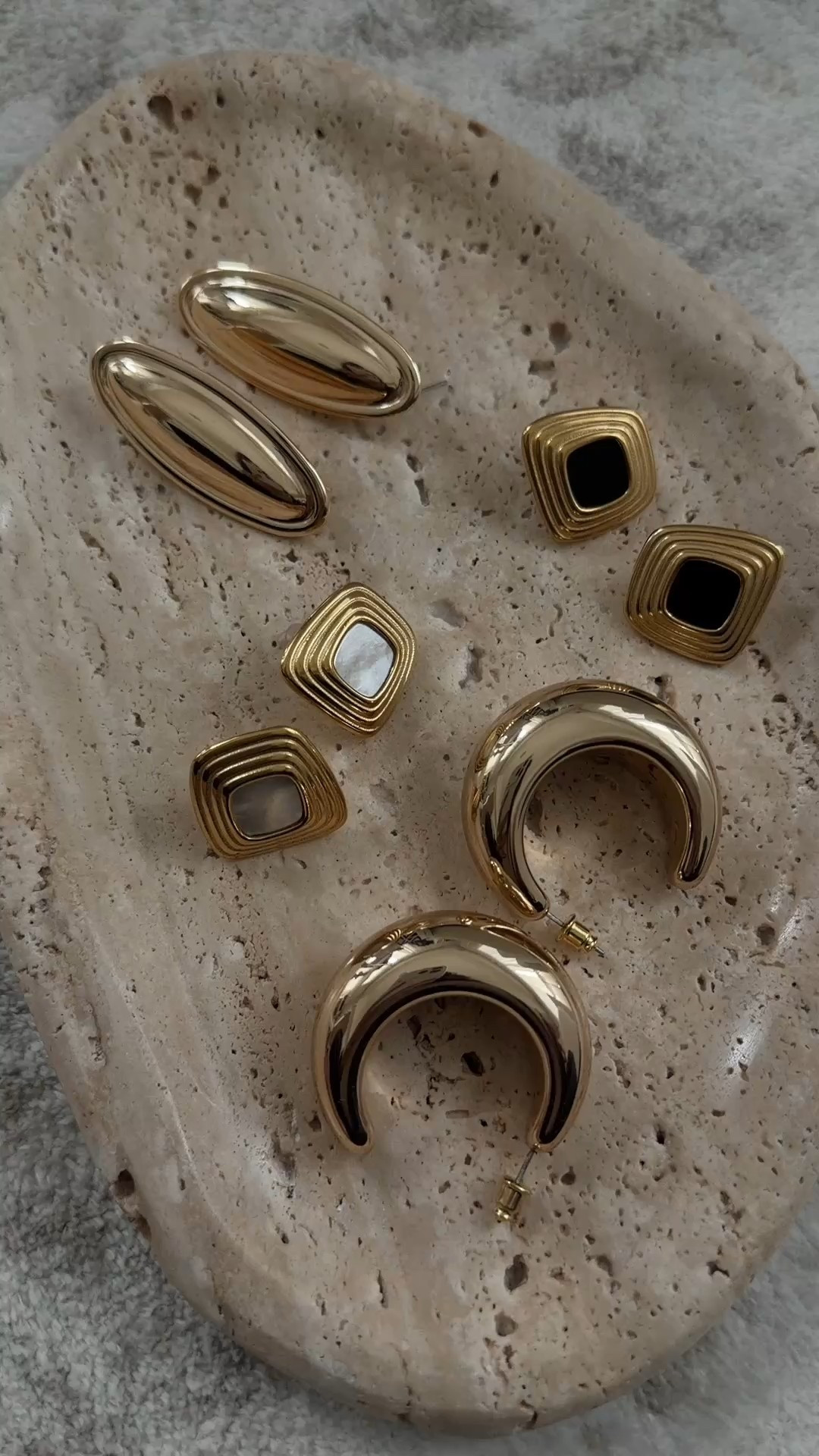 Jewelry always makes a perfect gift and these earrings are beautiful but also budget friendly! #stylinbyaylin #aylin #amazonfind #giftidea #earringss

#LTKStyleTip #LTKGiftGuide