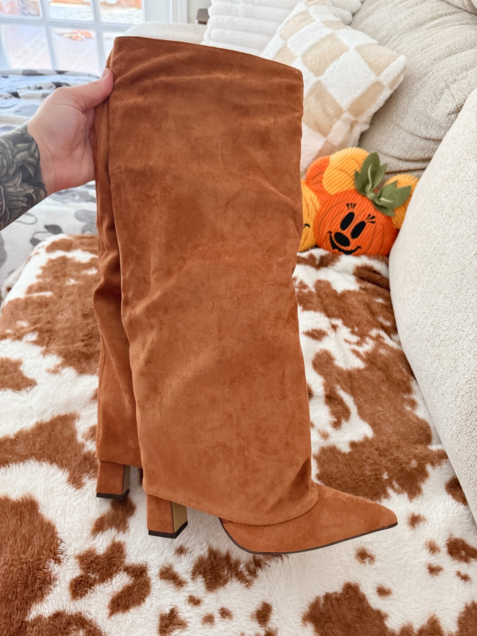 $50 boots that look and feel SO EXPENSIVE - size a half size down. I’m a true 9 and ordered an 8.5 and they fit great. They do run big.

#LTKFindsUnder100 #LTKSeasonal #LTKShoeCrush