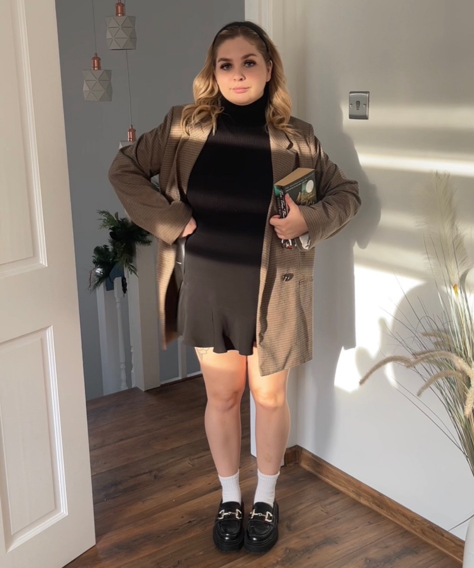 Dark academia aesthetic 🖤

#LTKstyletip #LTKeurope #LTKSeasonal