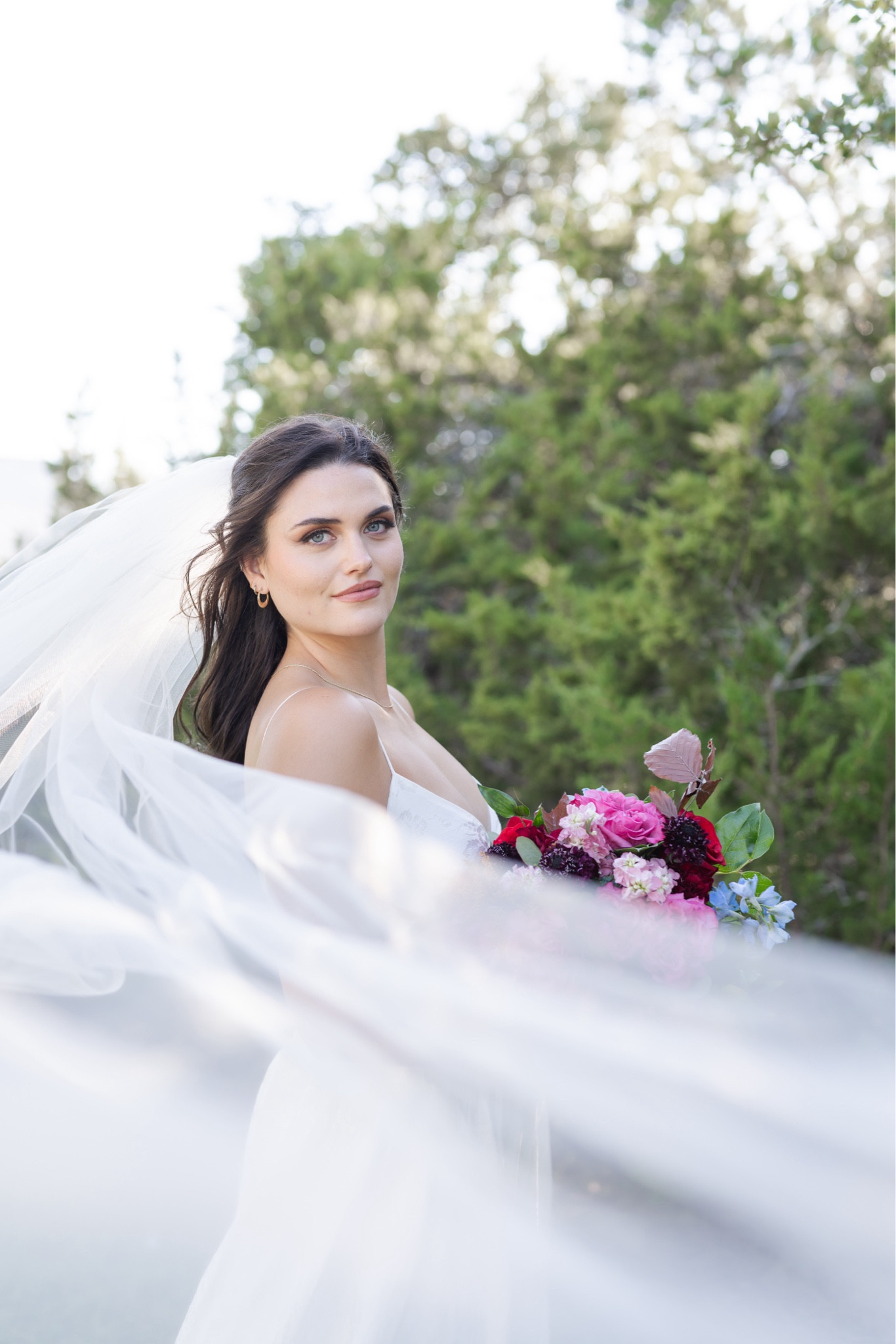 Can’t get enough of these veil shots 🤍

Venue:  @willowskyranch
Coordination + Lead Styling: @xomaddssss
UnityREEL Photographer: @ur.weddings
UnityREEL BTS: @ur.weddings
Photographer: @joannaandbrettphoto
Florals: @heypoppylayne
Dried Florals + Hairpieces: @florkeeps
Signage: @gracekatedesignco
Hair + Makeup: @mandalin_collective
Dresses + Accessories: @27dressesco
Bartender: @kreative_mind_events
Picnic Proposal: @a_date_to_remember_
Leather Gifts: @kcleatherstudio
Bride + Co Coordinator: @malorrijames
Brunette Bridesmaid: @sarahhelizabethb
Blonde Bridesmaid: @loxofgold_
Picnic Couple: @katelyn_ann_brown
Dog Handler: @jgosluckydog

#LTKWedding