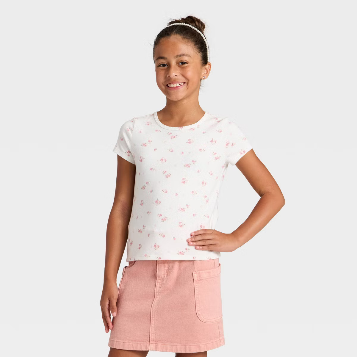 Girls' Short Sleeve Fitted T-Shirt - Cat & Jack™ Cream S | Target