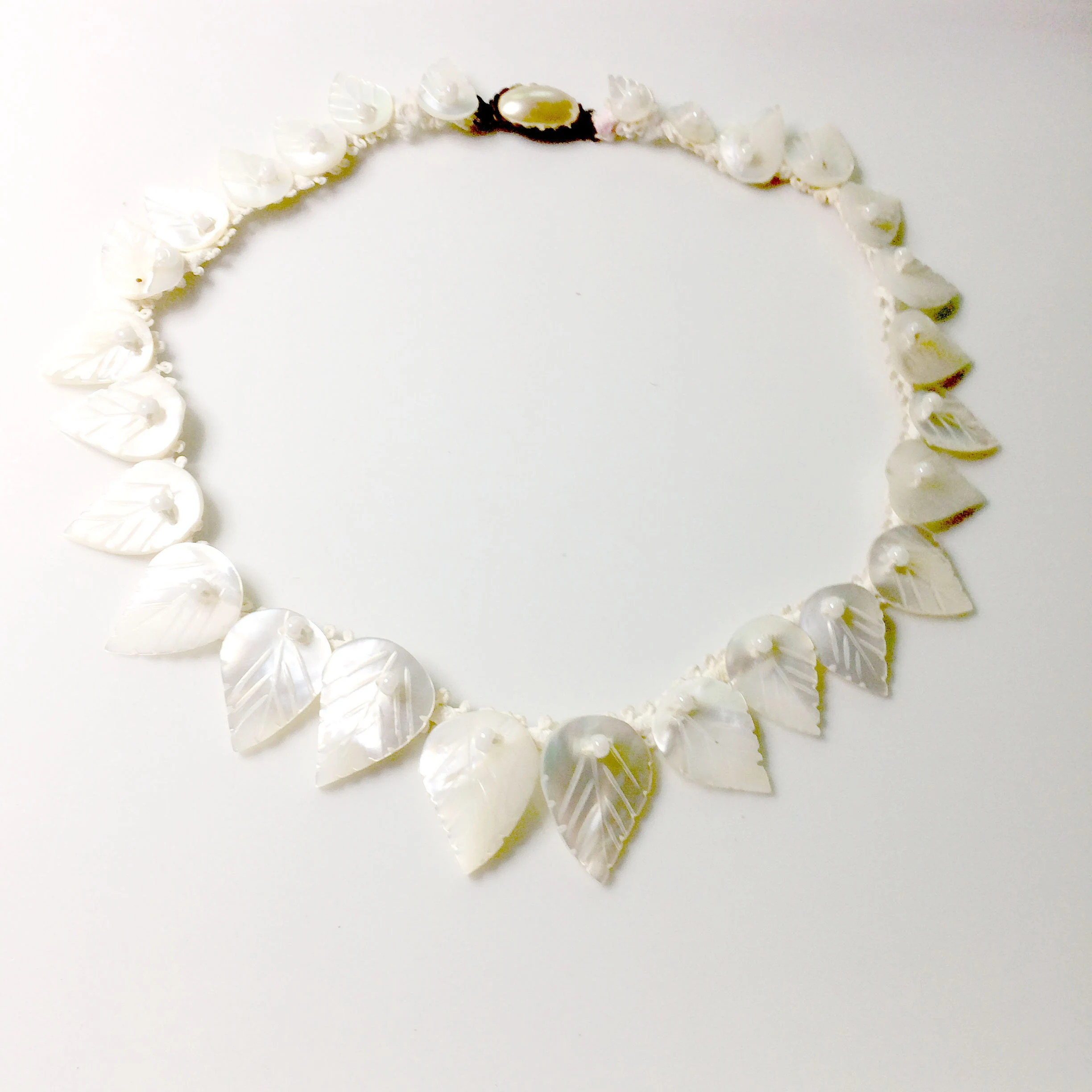 Collar de hojas de nácar blanco, gargantilla vintage - Etsy España | Etsy (US)
