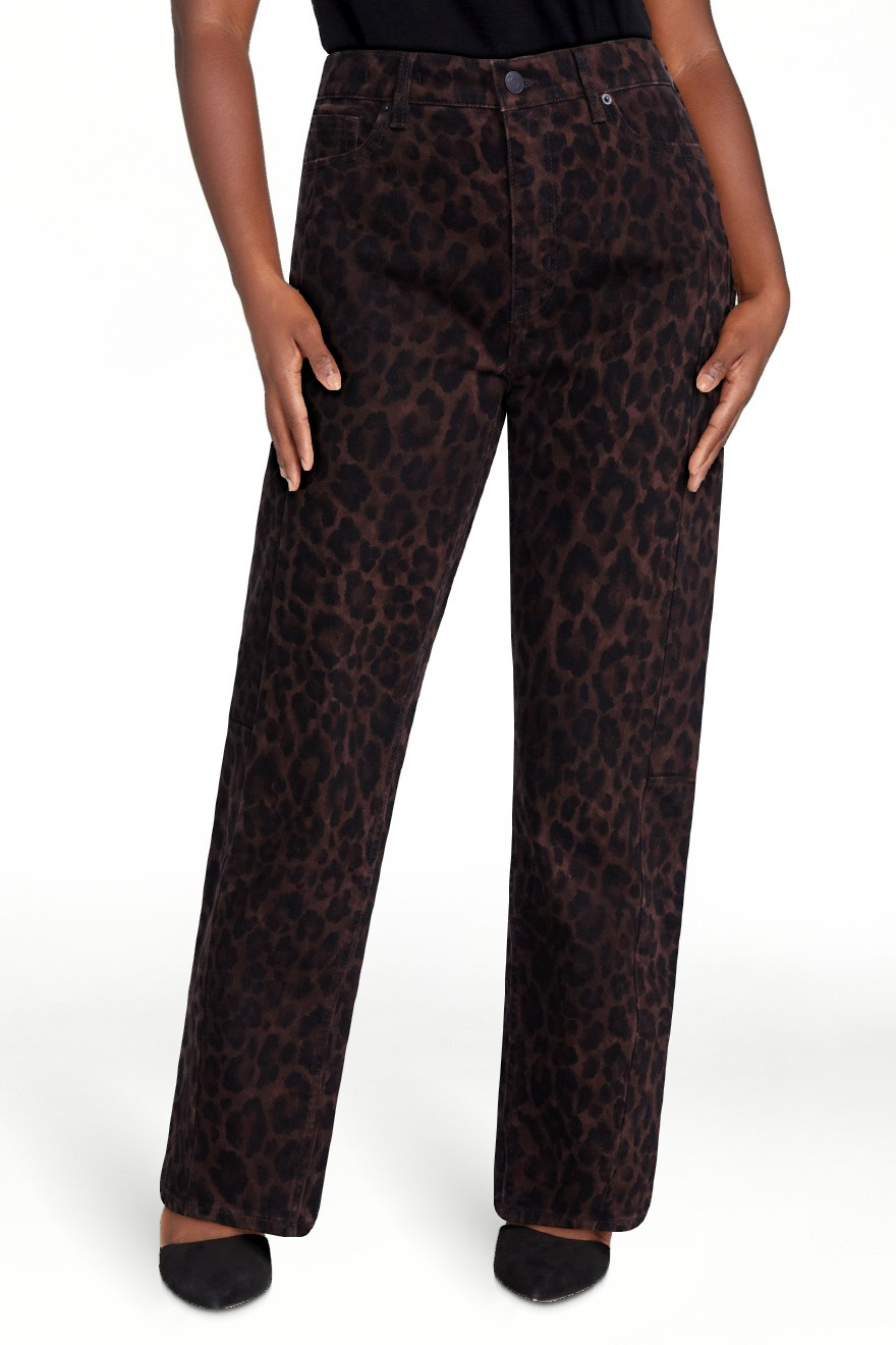 Scenario Women's and Women's Plus High Rise Barrel Jeans, 26", 28" Inseam, Sizes 0-28W | Walmart (US)