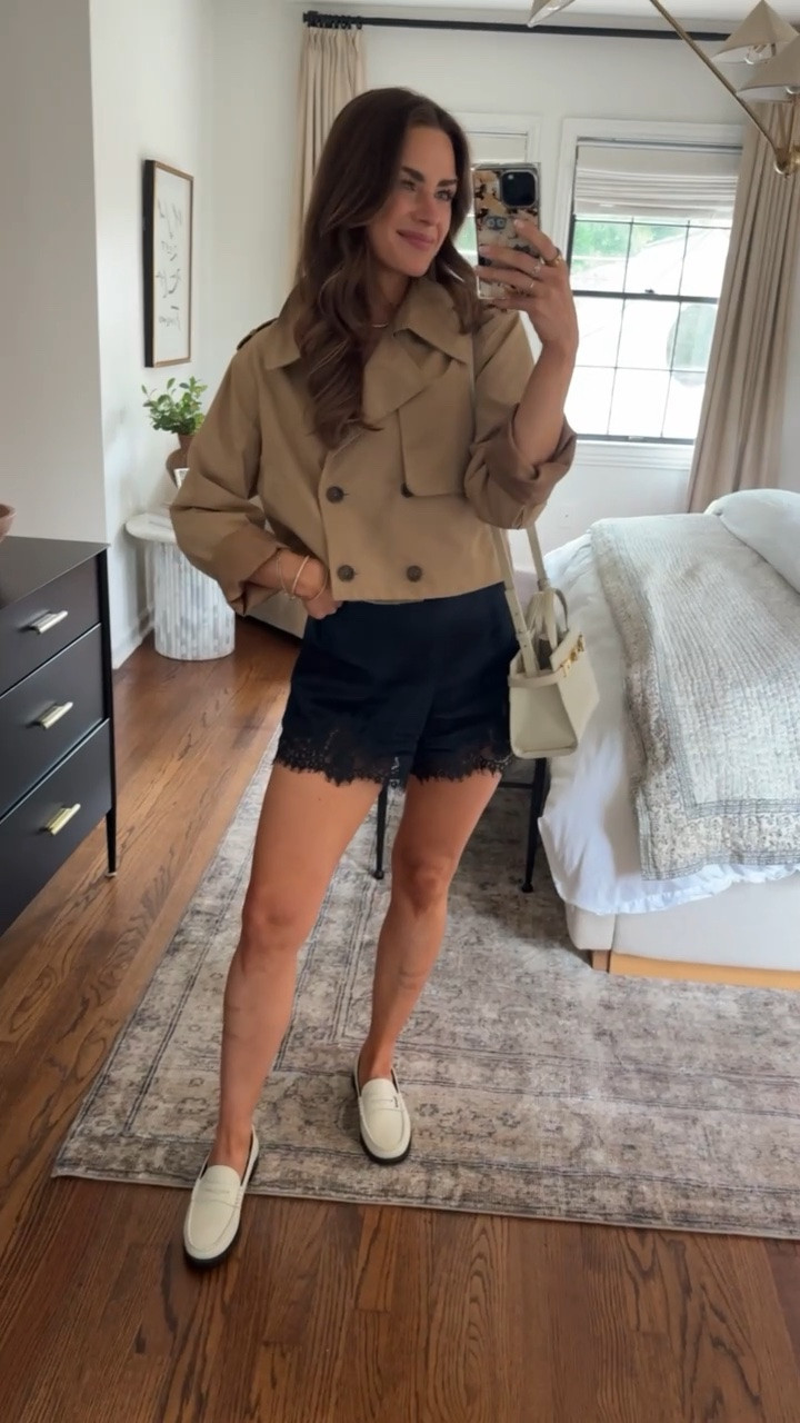 OOTD - wearing my cropped trench as a top🤌🏼

#LTKootd #LTKgrwm
