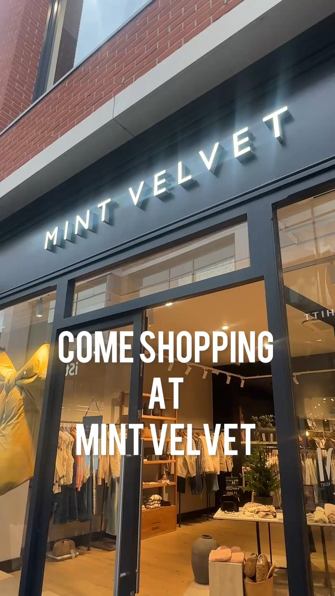 Come shopping with me at Mint Velvet and see what caught my eye, lots of sparkle for party season, aswell as the cosy feels of faux gilets & jackets, denim & burgundy pieces, the options were endless 

#LTKwinter #LTKuk #LTKfestive