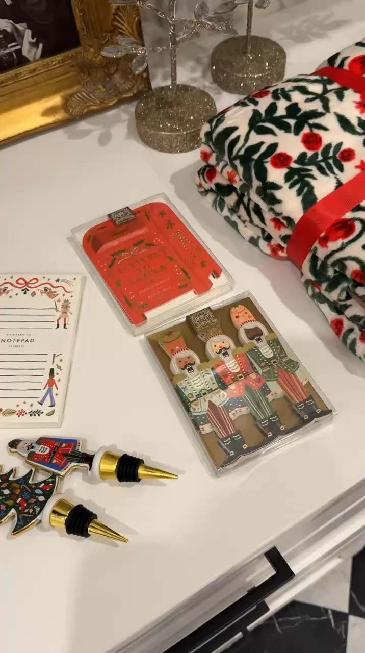 So many beautiful holiday finds on Modern Locke from Rifle Paper Co.! So many of theses are such fun host gifts!

Holiday, holiday decor, gift guide, modern Locke, rifle paper co

#LTKGiftGuide #LTKWatchNow #LTKHoliday
