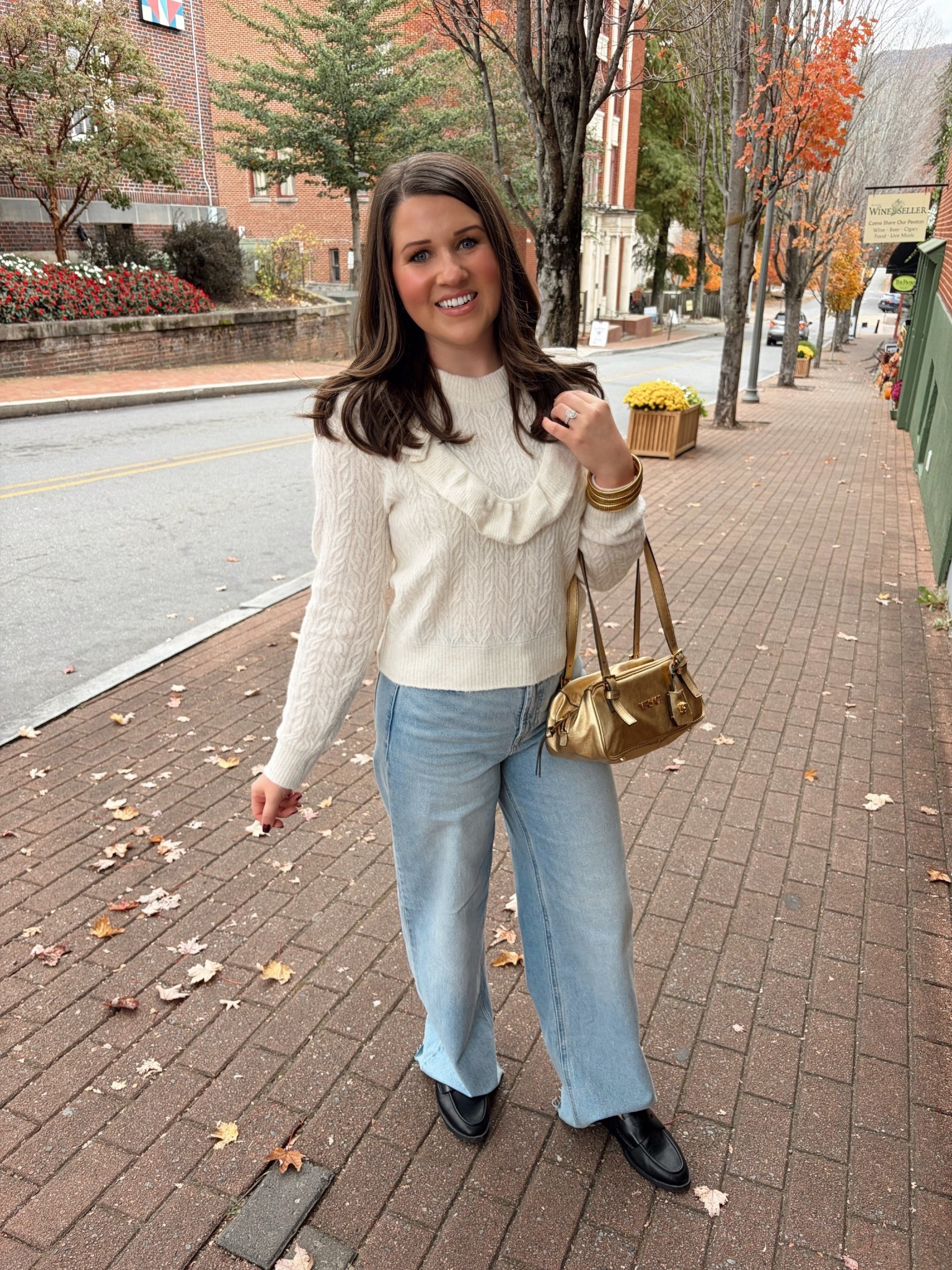 The perfect fall mountain trip outfit!🍁🗻✨ Shop my Old Navy outfit on SALE!! The perfect baggy jeans and loafer mules! 

#LTKStyleTip #LTKFindsUnder50 #LTKSaleAlert