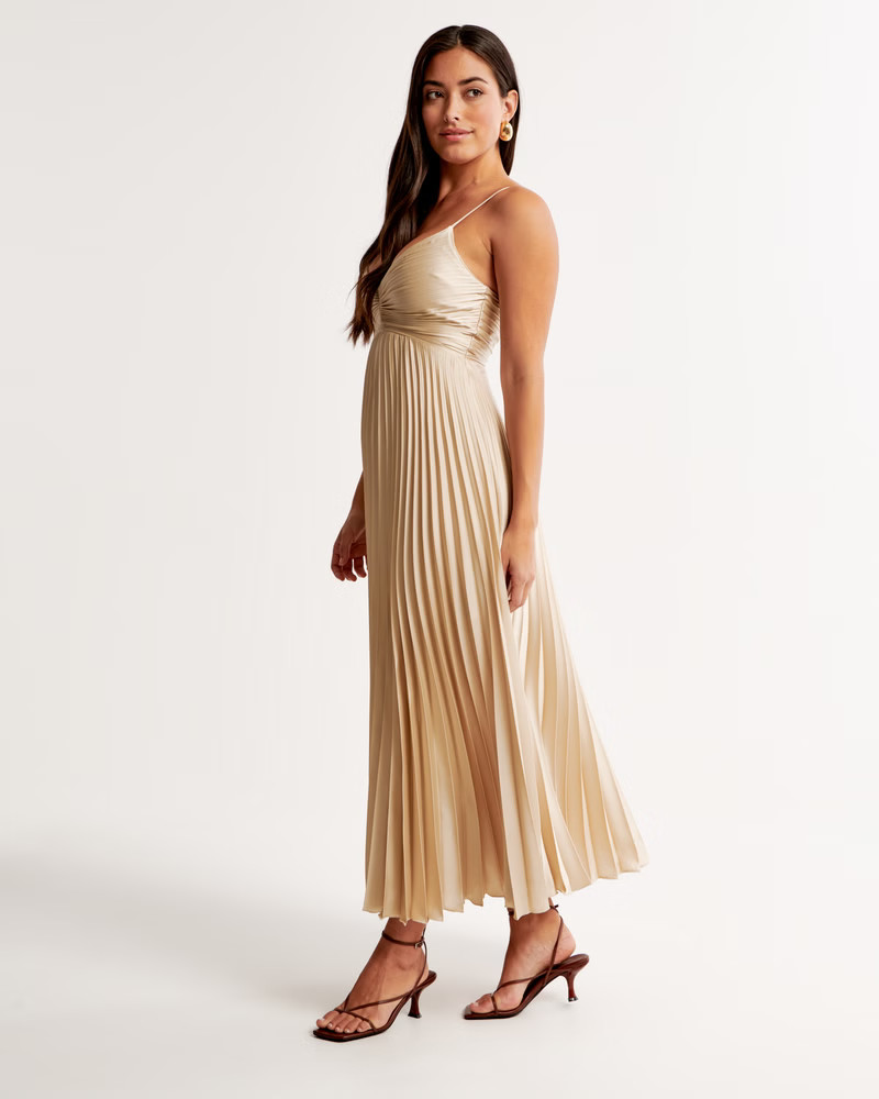 The A&F Giselle Pleated Maxi Dress | Abercrombie & Fitch (US)