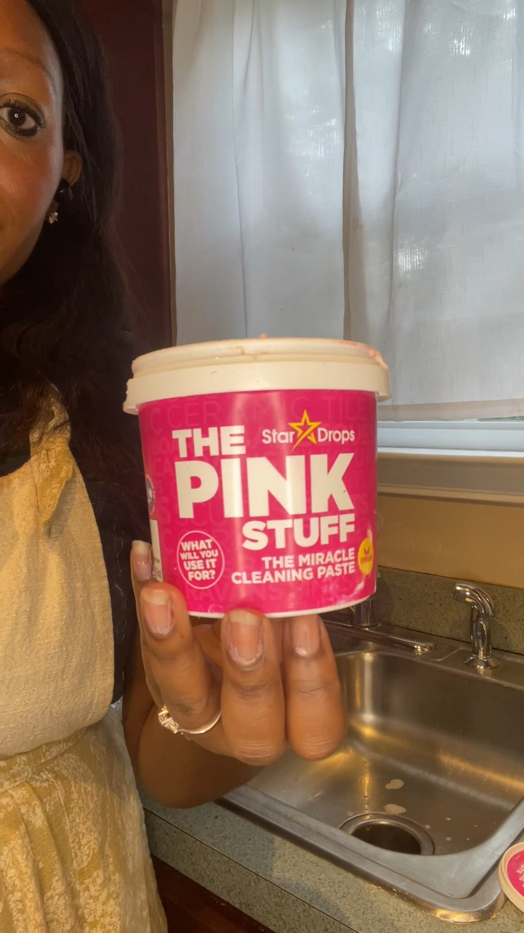 Hello beautiful friends!
Clean my kitchen with me
Hope this motivates you to do a quick clean in your home. I love method from Target, the Pink Stuff and Sprayway for the home. What are your favorite products? #momtok #moms #cleaning #cleantok #cleaningmotivation #momlife #homemaker #home #Itkhome #Itkstyletip #Itkfamily
@Walmart @target @Amazon @pinkstuff

#LTKFamily #LTKHome #LTKStyleTip