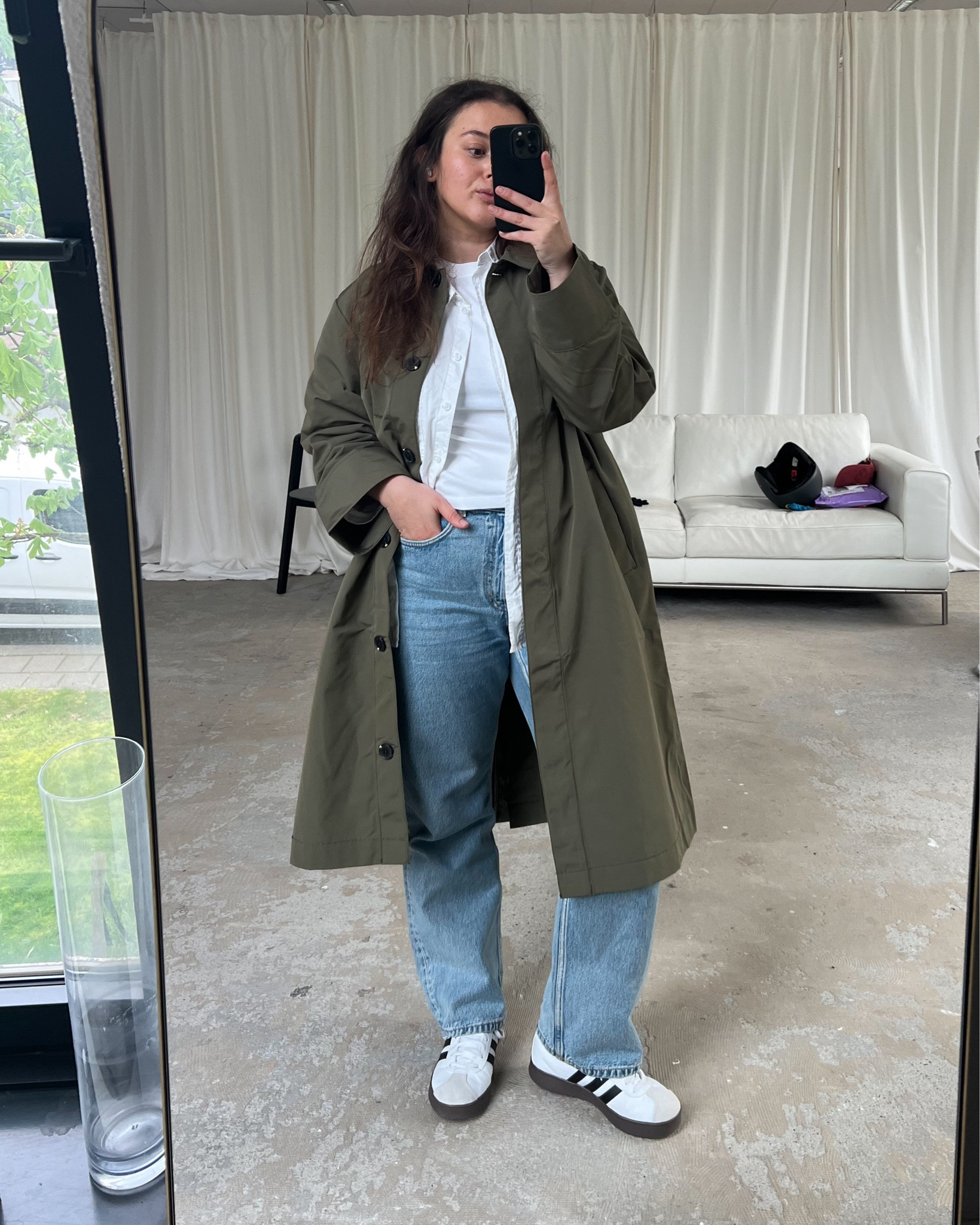 Minimal style inspo. Mid size minimal style inspo. Petite size style inspo. Summer outfit ideas. Petite style. Petite fashion. Mid size fashion. Mid size style. Minimal outfits. Minimal work outfit. Casual chic outfit. Transitional outfit. Spring outfit inspo. Transitional outfit inspo.

#LTKeurope #LTKstyletip #LTKmidsize