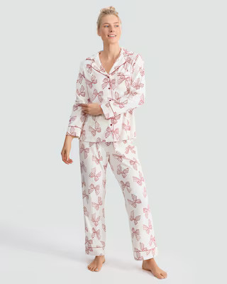 F&F Fleece Textured Bow Print Pyjama Set in Cream | Tesco F&F