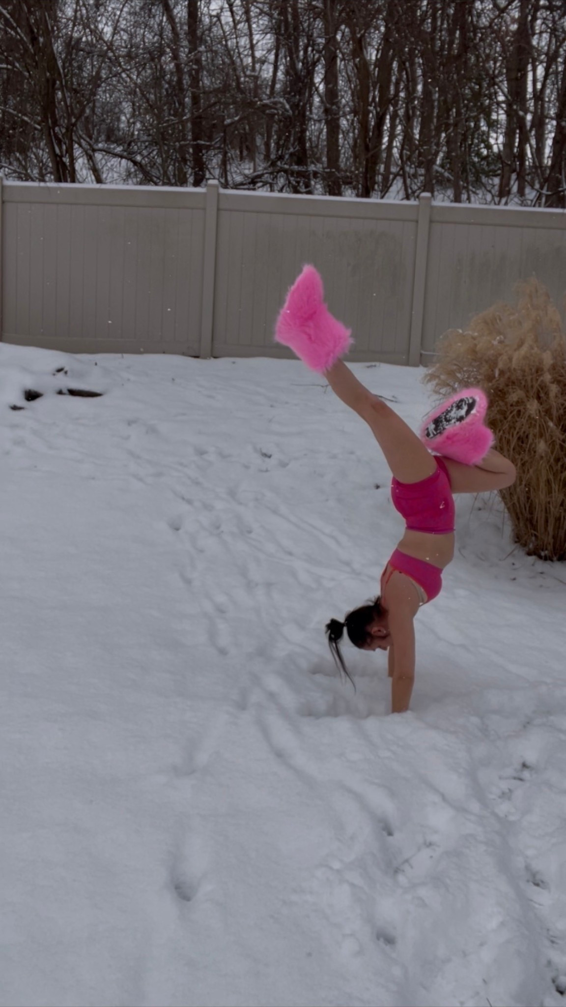 Snow much fun!! 🤭

#LTKFindsUnder50 #LTKSeasonal