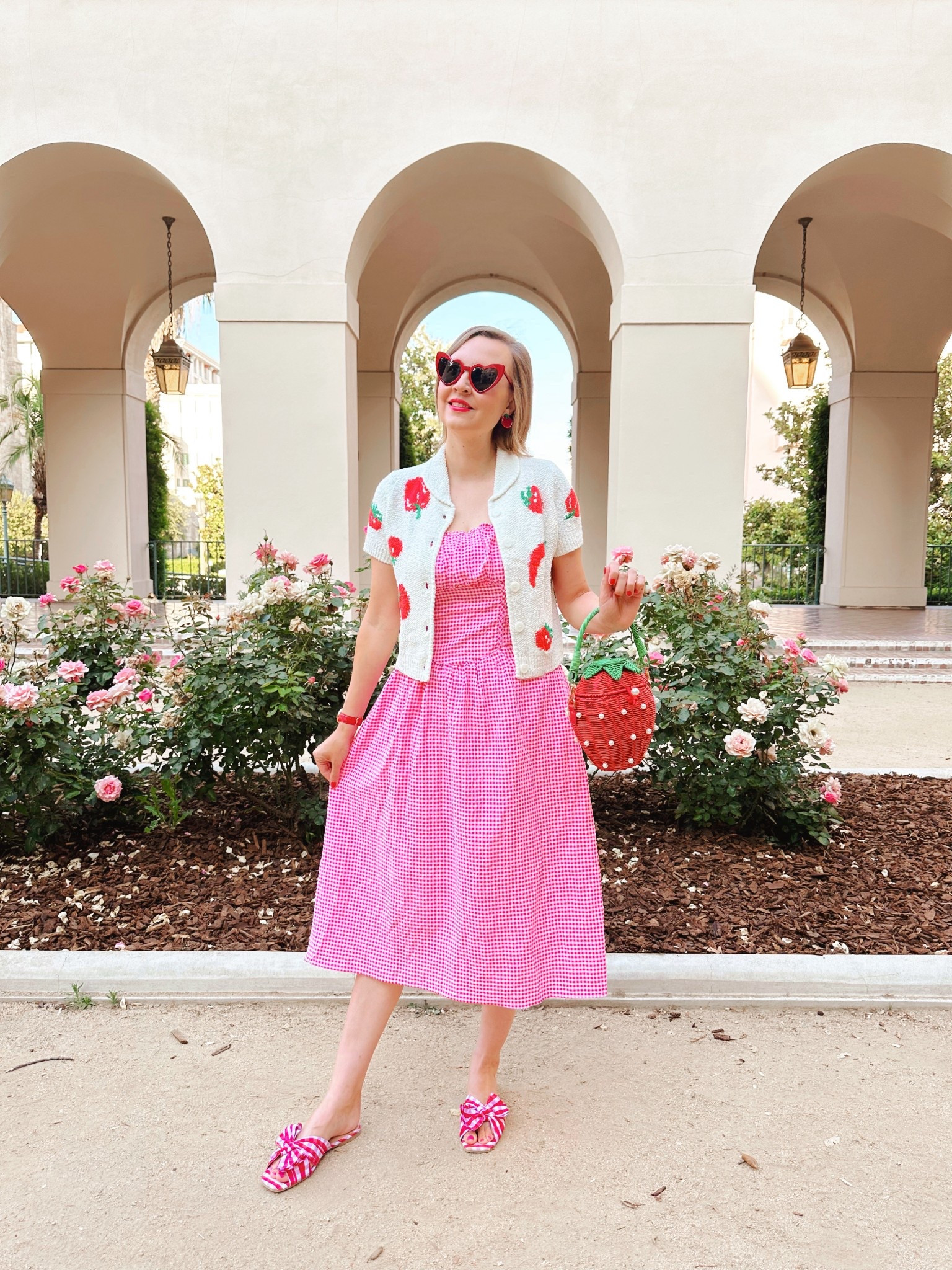 Gingham dress with vegetable tomato cardigan 🫜🍅🌶️🥗

#LTKSeasonal #LTKStyleTip #LTKFindsUnder100