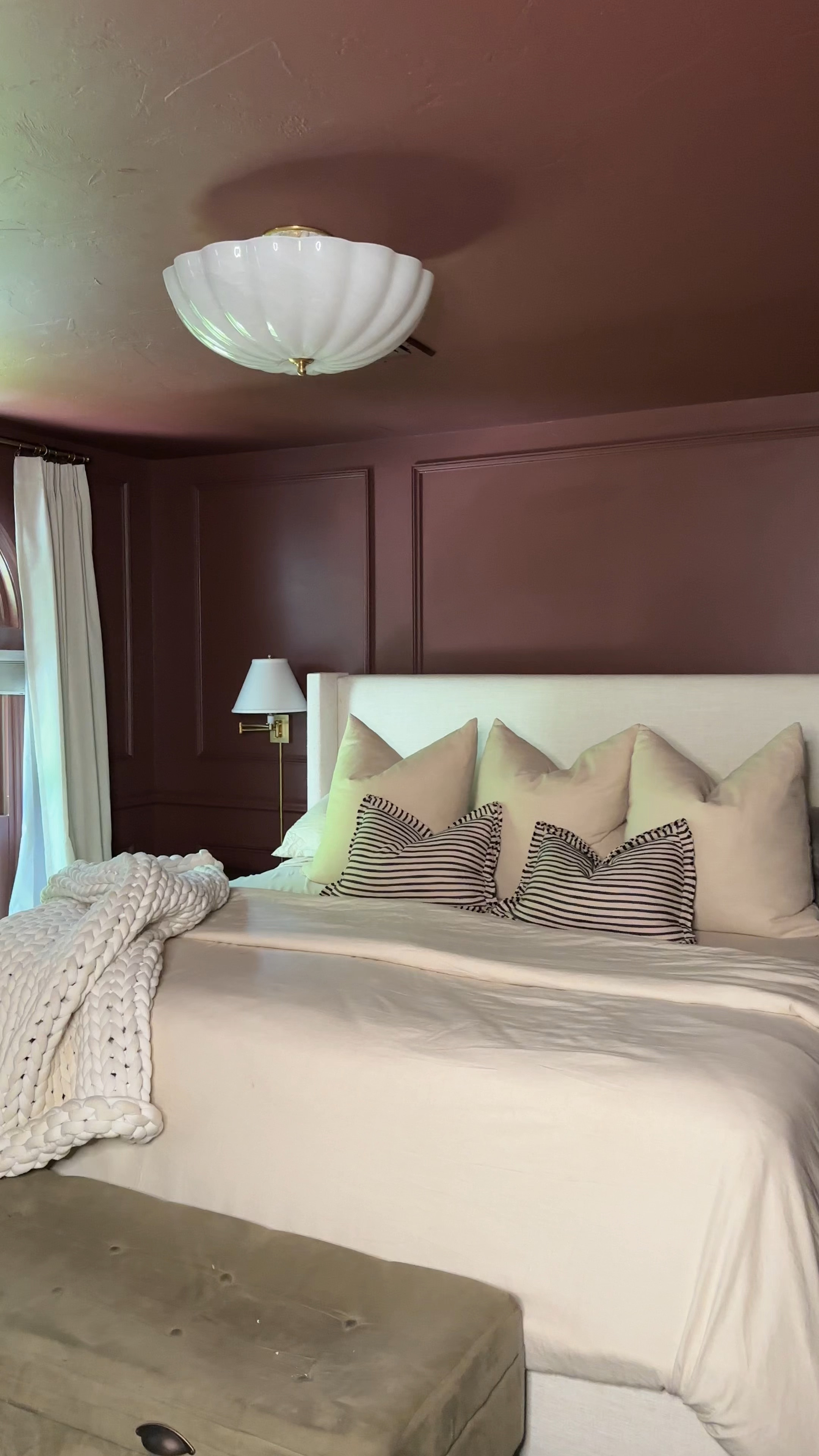 Bluetooth ceiling light

#LTKHome