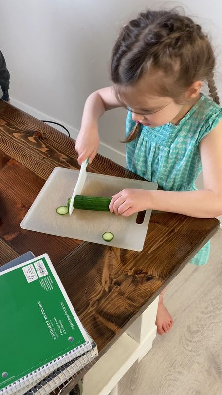 How do we combat picky eating? 
  👉🏻Get them involved in the kitchen👏🏻

Have them wash and prep veggies.

If able, have them chop em too! 
  This part was a little scary to watch😬

Even better? 
  Have them help grow and take care of the veggies! 

We’ve done this with all four kiddos and it makes a WORLD of difference!

#consciousliving #pickyeaters #pickyeating #nutritionist #growyourown #vegetablegarden #organicgardening #growwhatyoueat #homeschoollifestyle

#LTKkids #LTKHoliday #LTKVideo