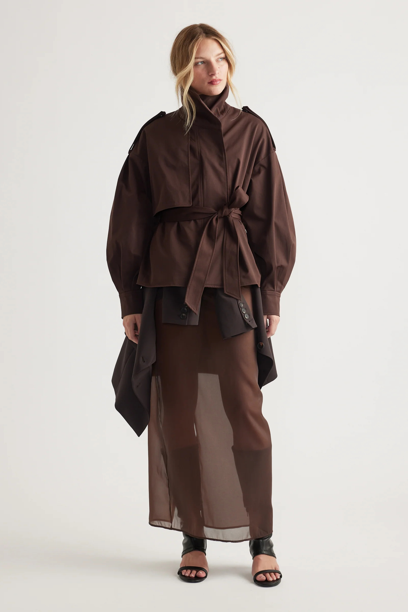 Lila Cropped Trench - Chocolate | DECJUBA