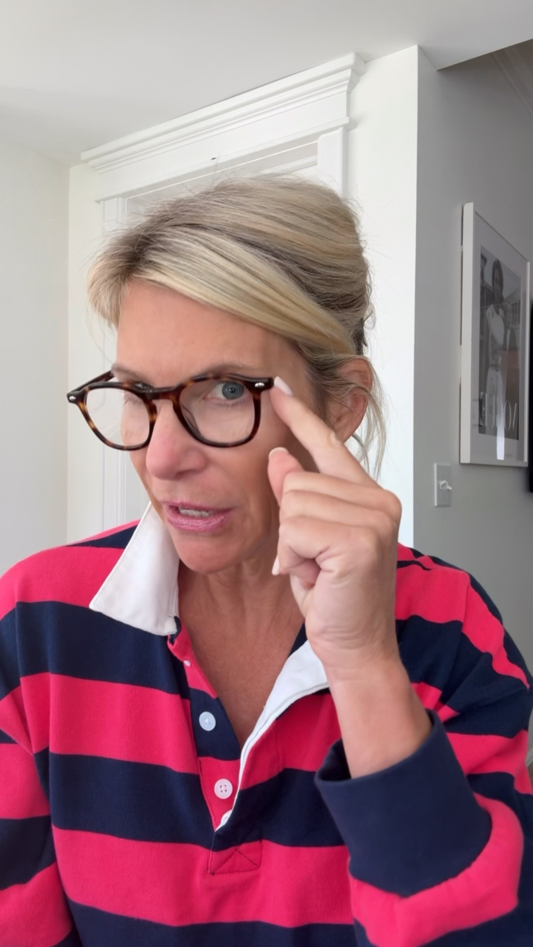 Why yes, I need to buy a new pair and fix the other pair. I’m getting there 🤩

#LTKootd #LTKOver40 #LTKSaleAlert