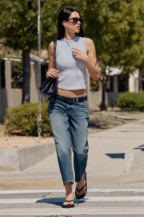 TRF LOW RISE CROPPED WIDE LEG JEANS | Zara US