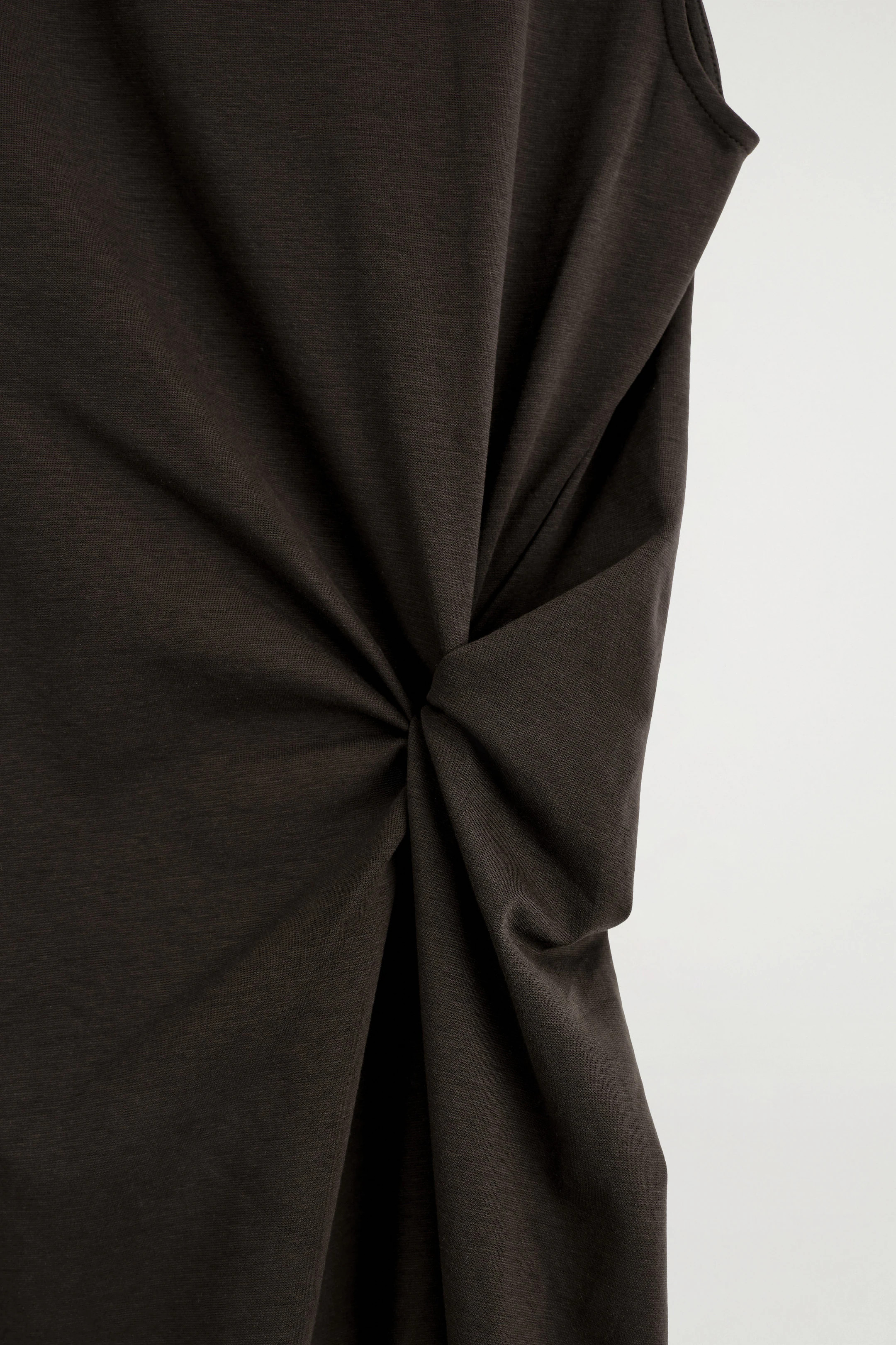 TWIST-DETAIL JERSEY MIDI DRESS - BROWN | COS GB | COS UK