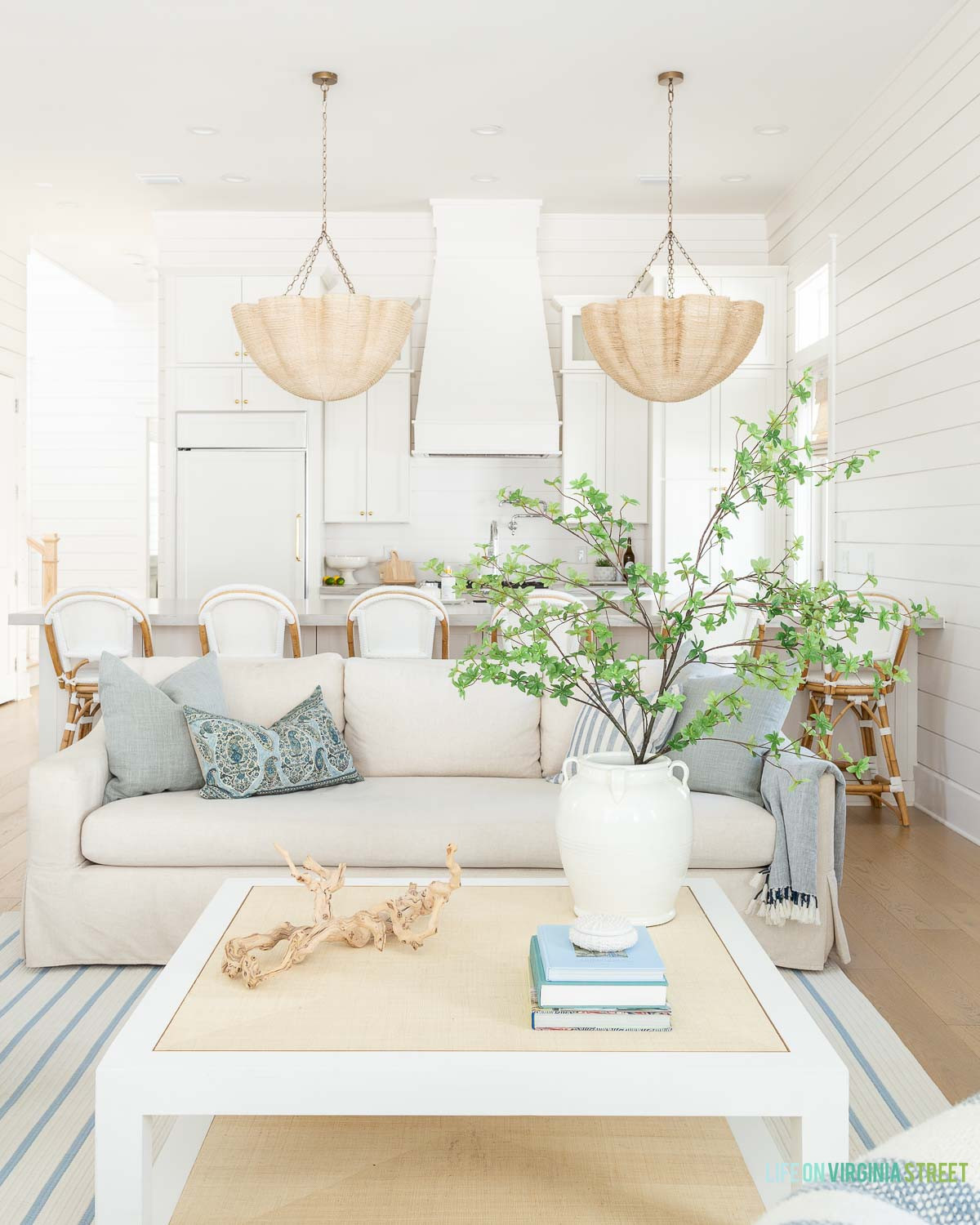 Modern spring living room decor 

#LTKSeasonal #LTKHome