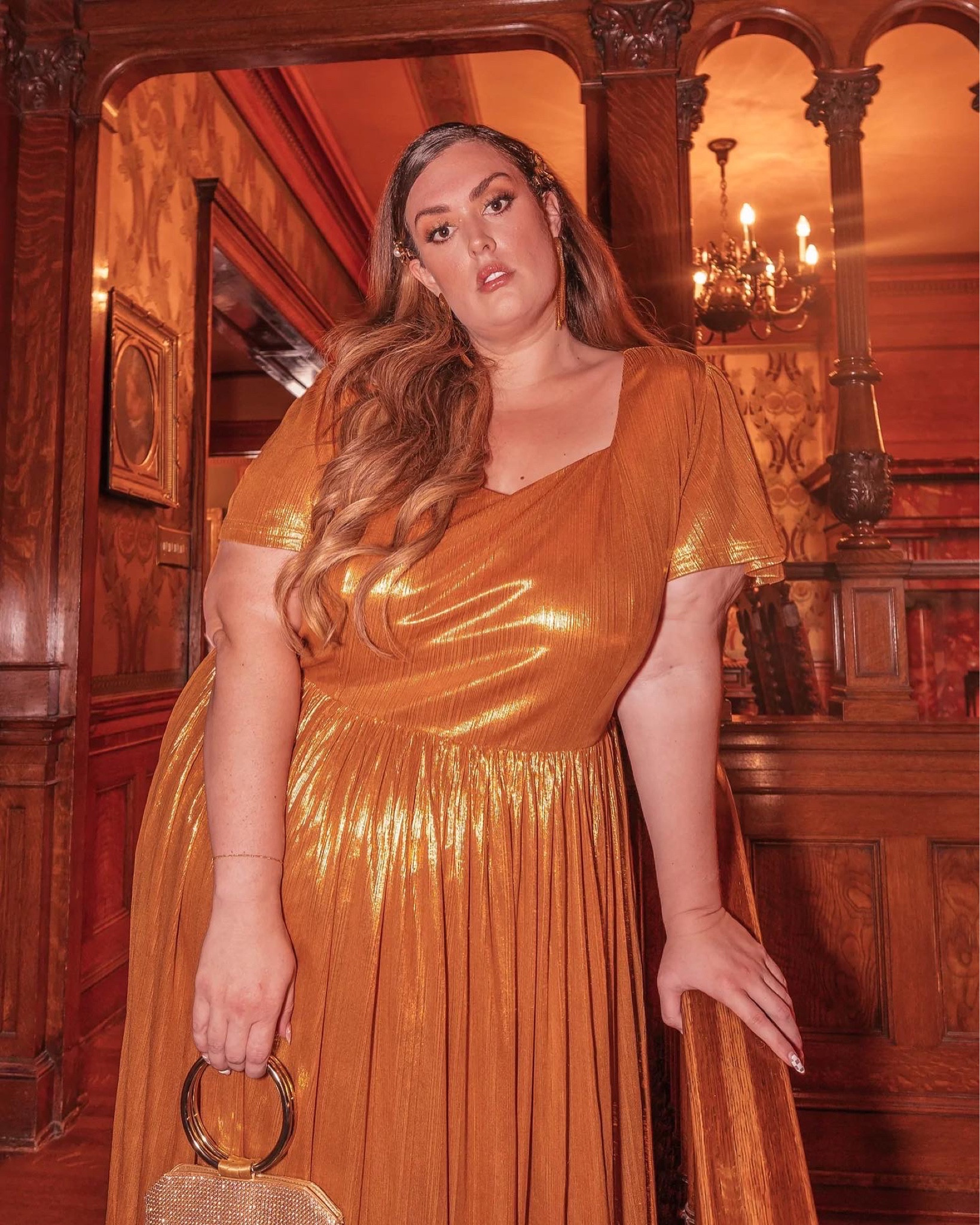 Golden 

#LTKSeasonal #LTKHoliday #LTKcurves