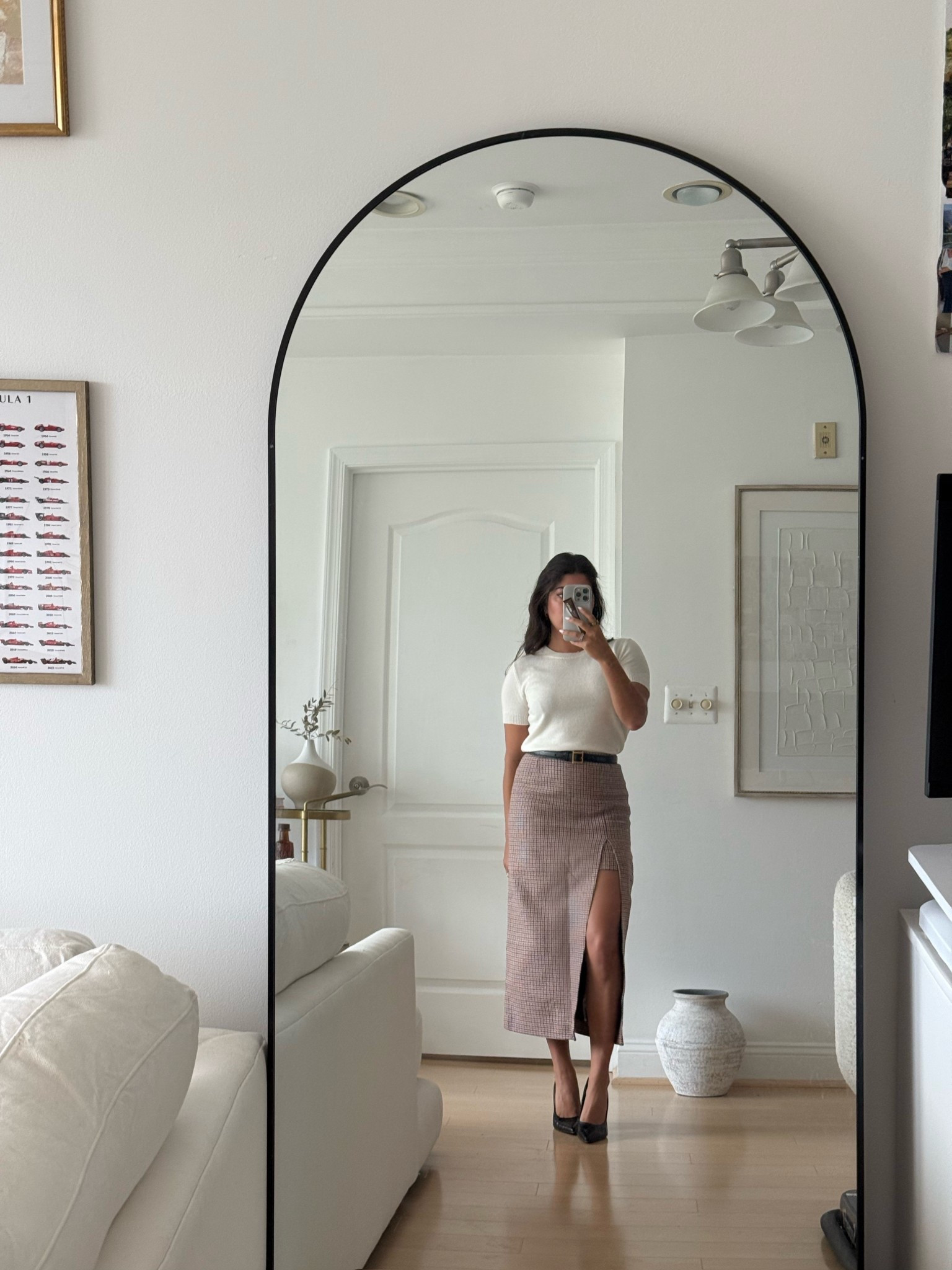 Outfits that are perfect for a work to happy hour look 

Fall outfits, workwear, lawyer style, office wear, cashmere top, cashmere, plaid skirt, slit skirt, helsa, maje, theory, quince, mango, fall styling, work outfit 

09/23/2025

#LTKStyleTip #LTKWorkwear #LTKPetite

#LTKStyleTip #LTKPetite #LTKWorkwear