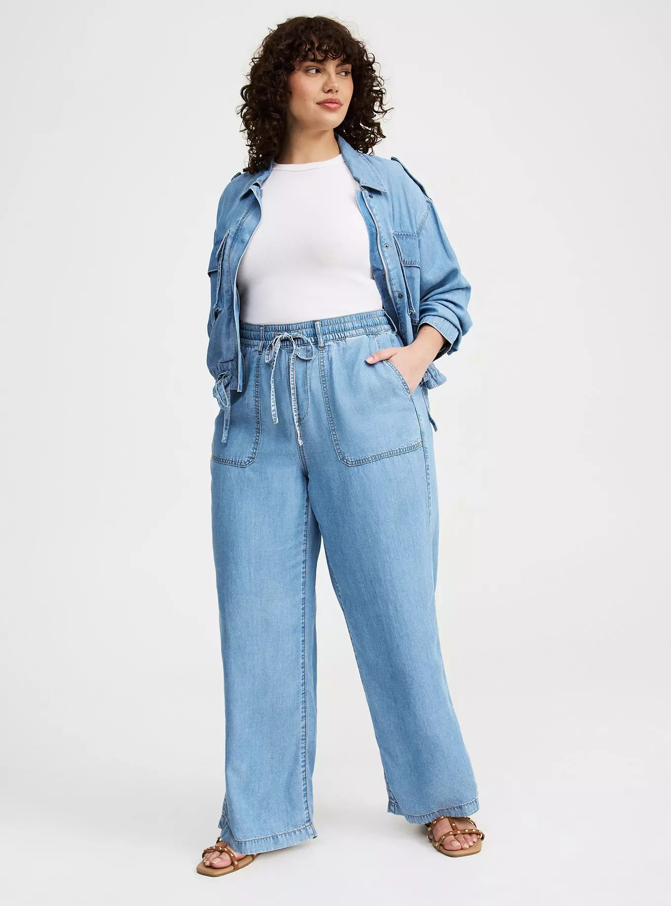 High-Rise Pull-On Lightweight Denim Jean | Torrid (US & Canada)
